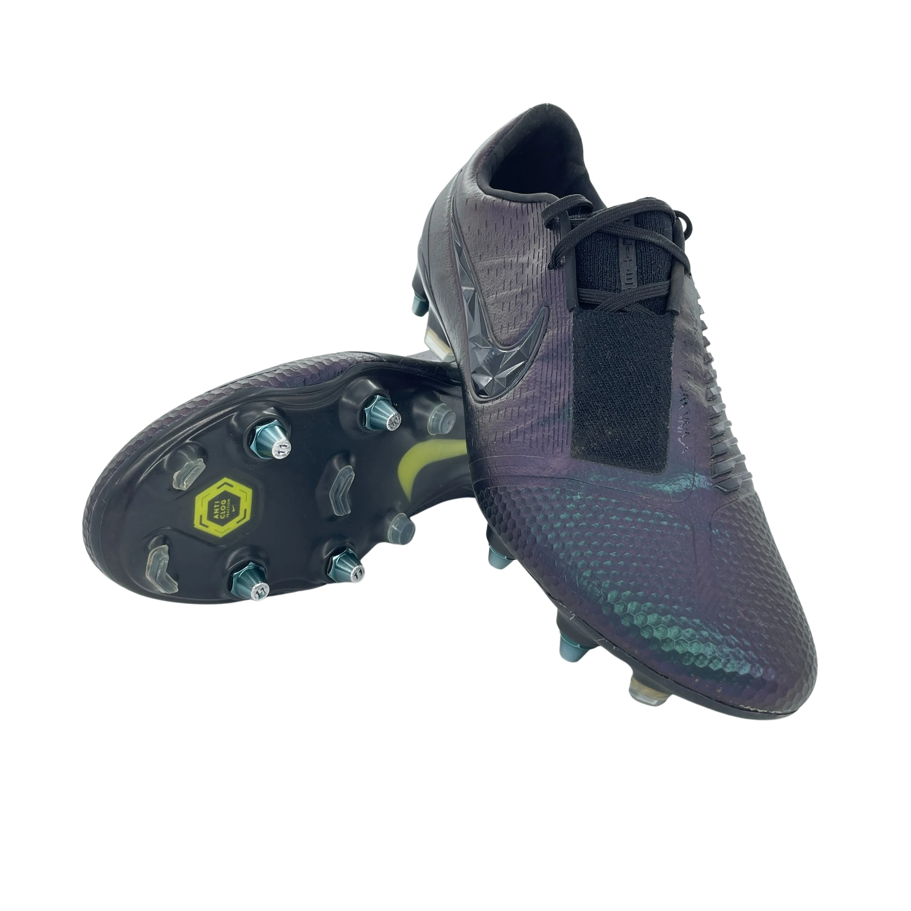 Nike Phantom Venom Elite SG-PRO ANTI CLOG Match Routine Seamless construction