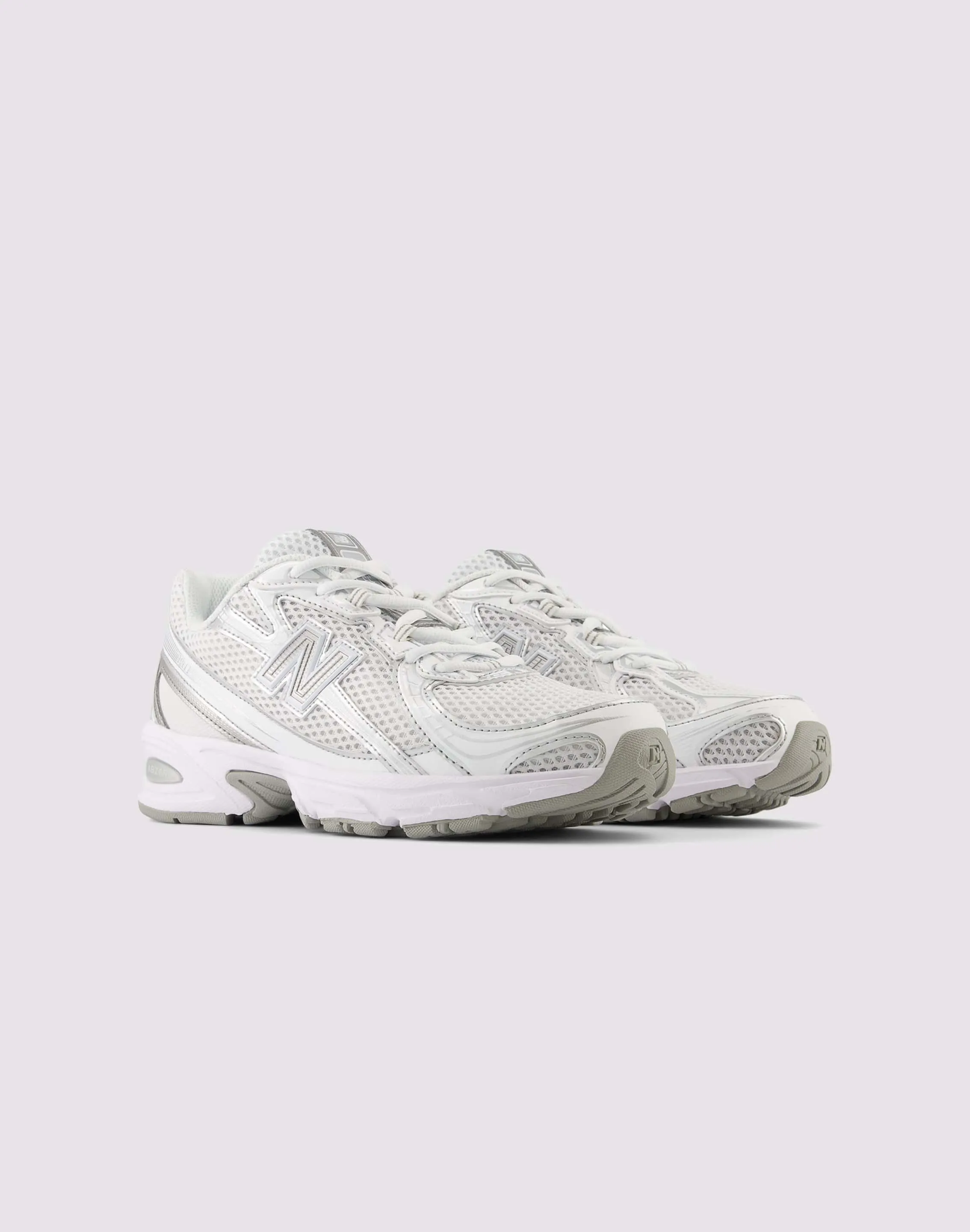 New Balance 740 Dual Tone
