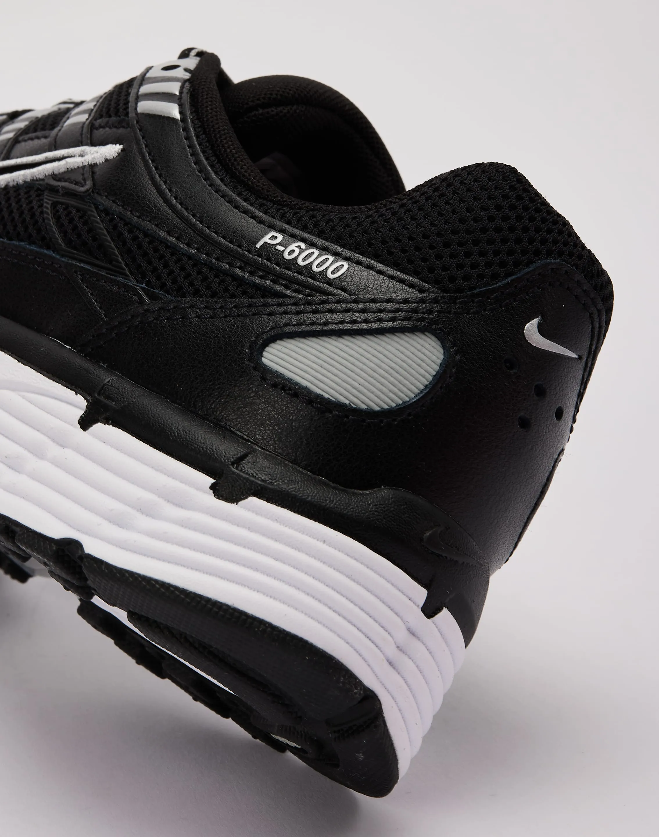 Nike P-6000 Island Step Rain Step