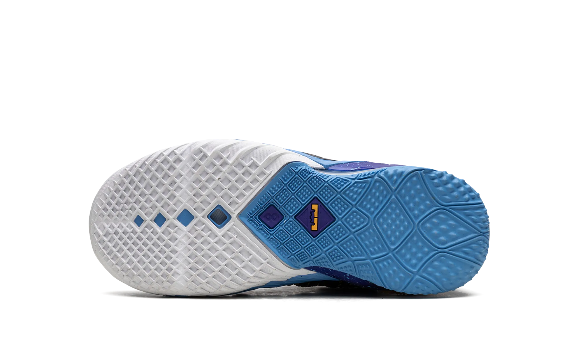 Flexible Sole Design LeBron 18 GS "Minneapolis Lakers"