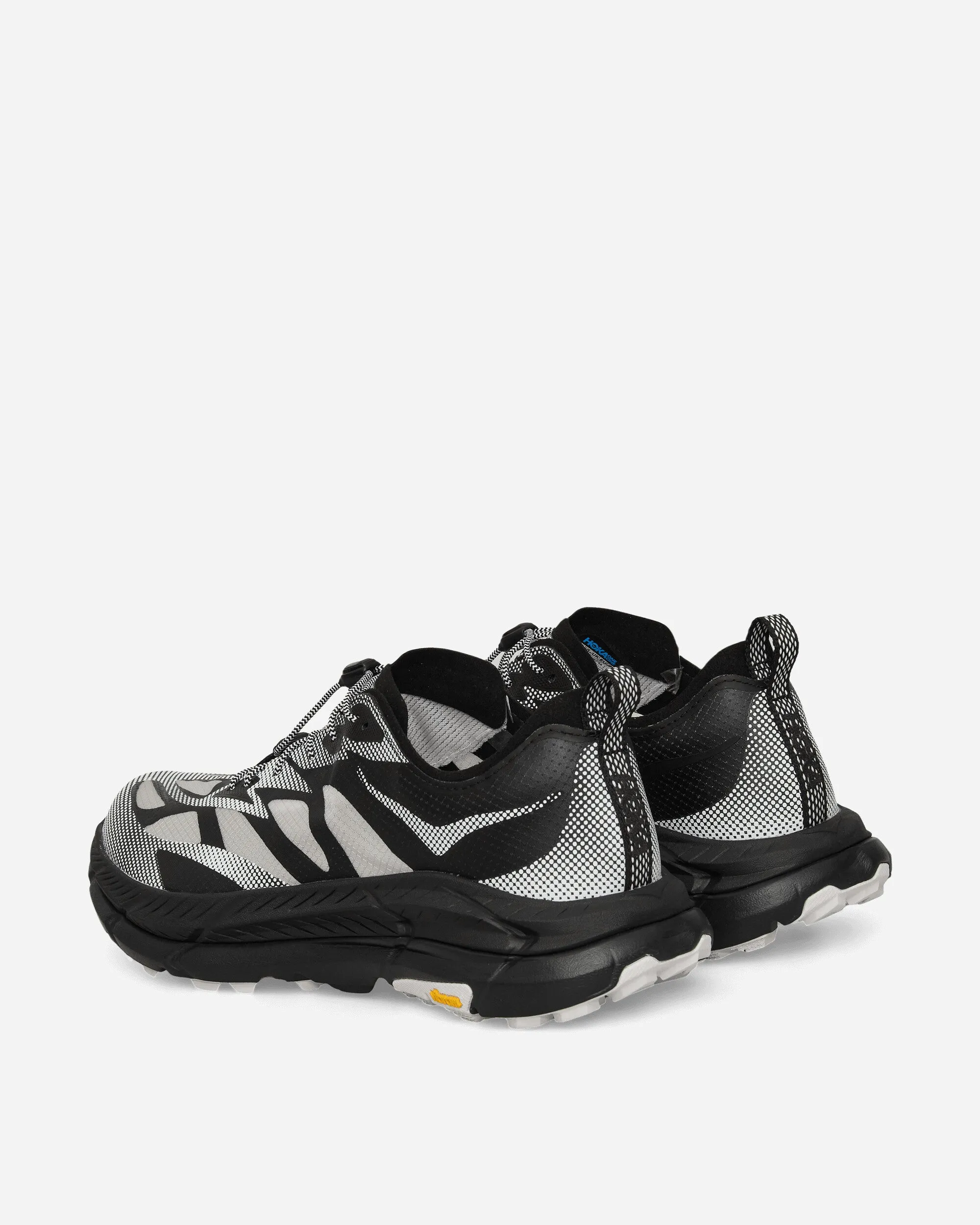 Stealth/Tech Mafate Speed 4 Lite Sneakers Black / White Smooth transition