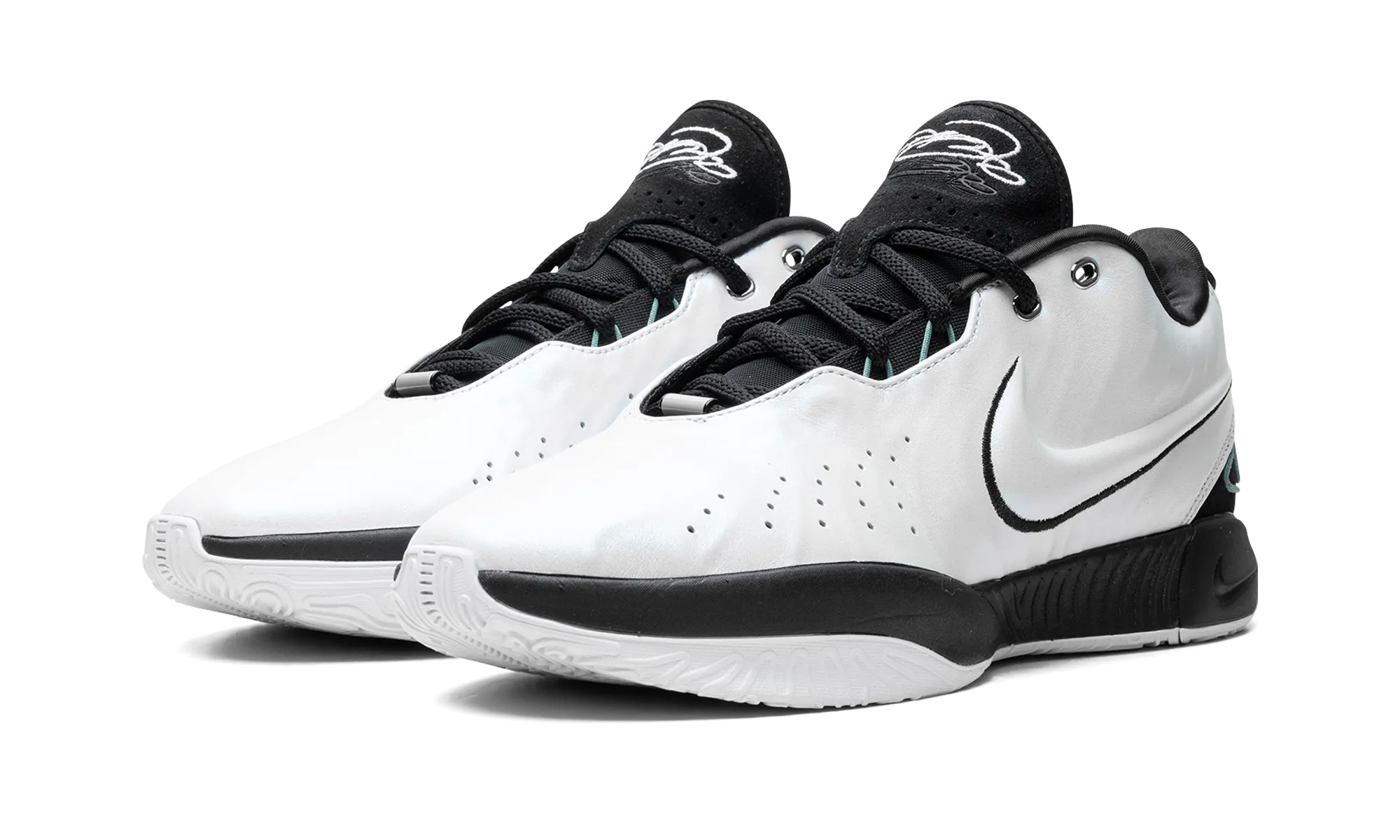 LeBron 21 "Conchiolin" Hollow Structure Midsole Proprioceptive Footbed