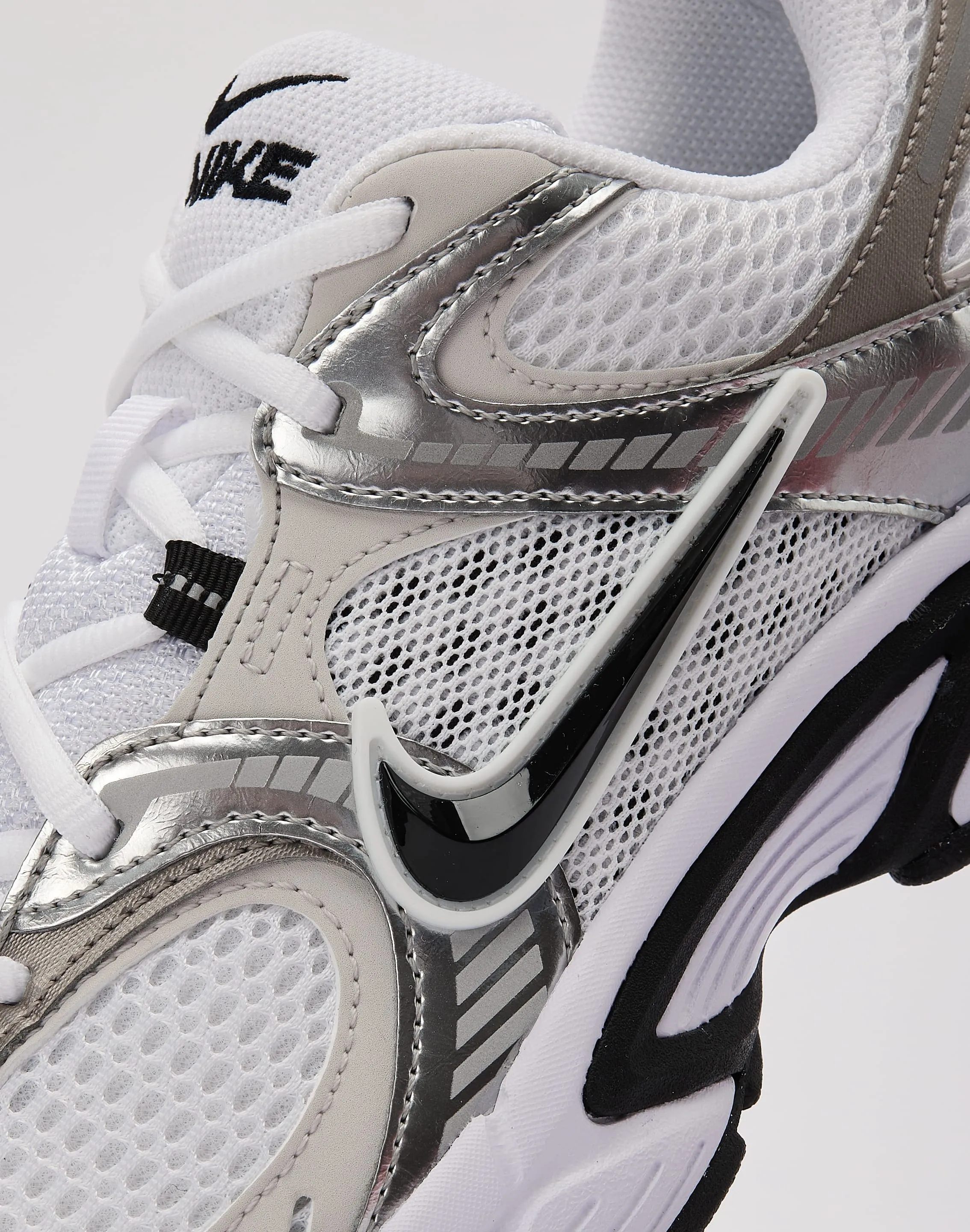 Nike V5 RNR zipper On Trend