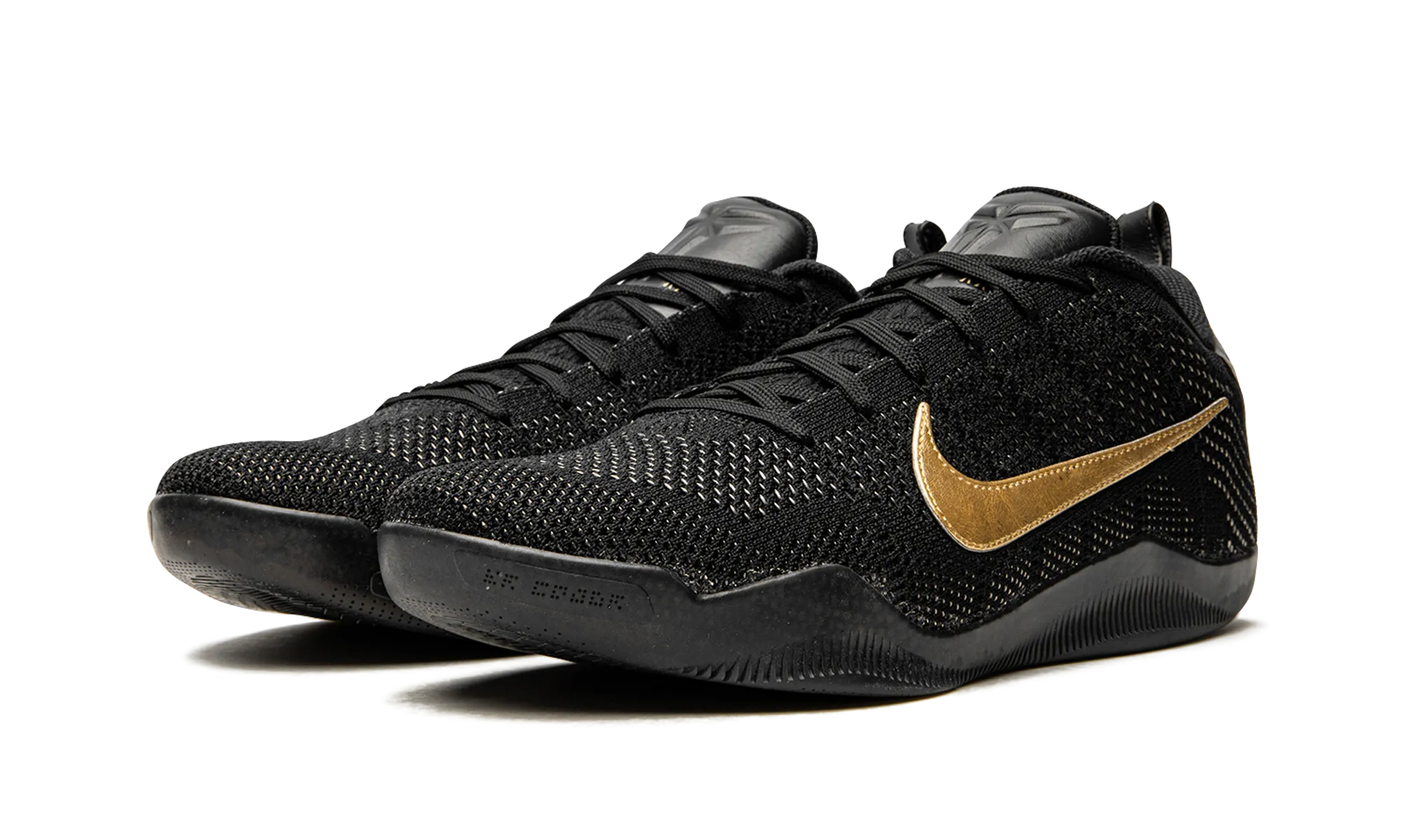 Kobe 11 Elite Low FTB "Fade To Black" Lightweight Material