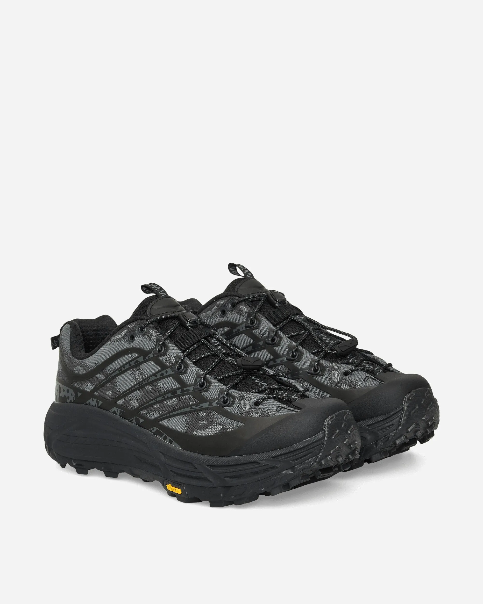 Stealth/Tech Mafate Three2 Sneakers Black / Carbon Collared Ankle Daily Step