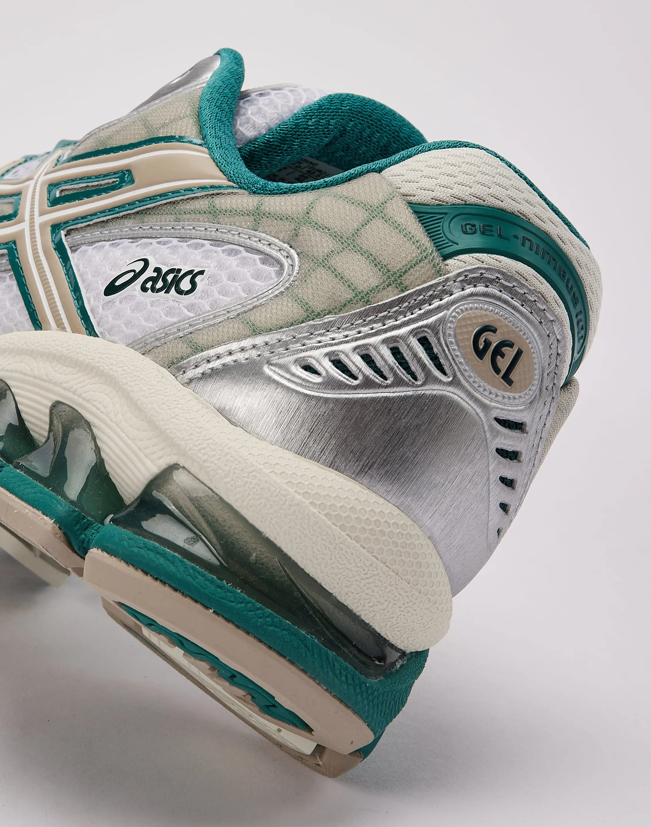 Asics GEL-NIMBUS 10.1 Snow Warm Color Play