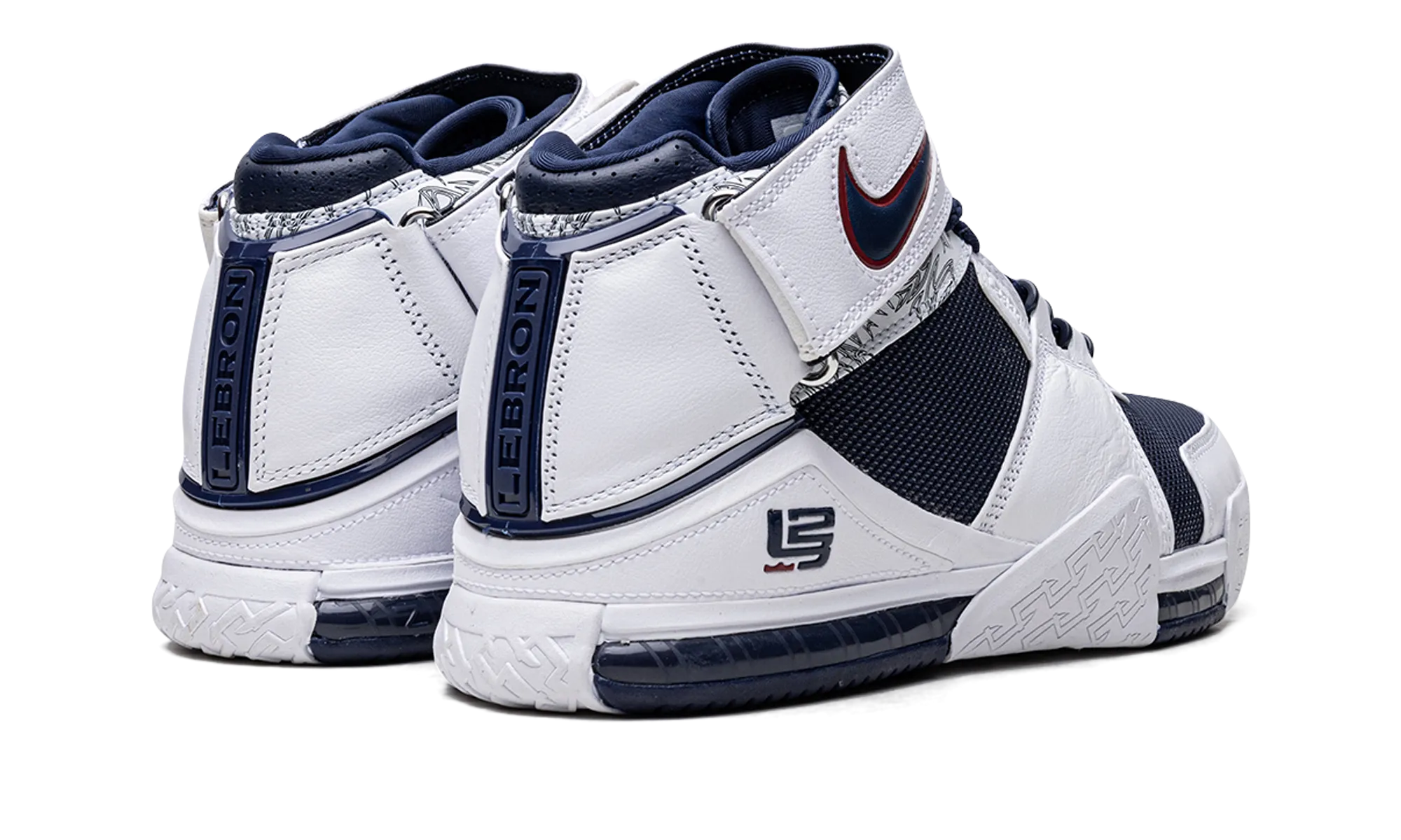 Comfortable Footwear LeBron Zoom 2 "USA"