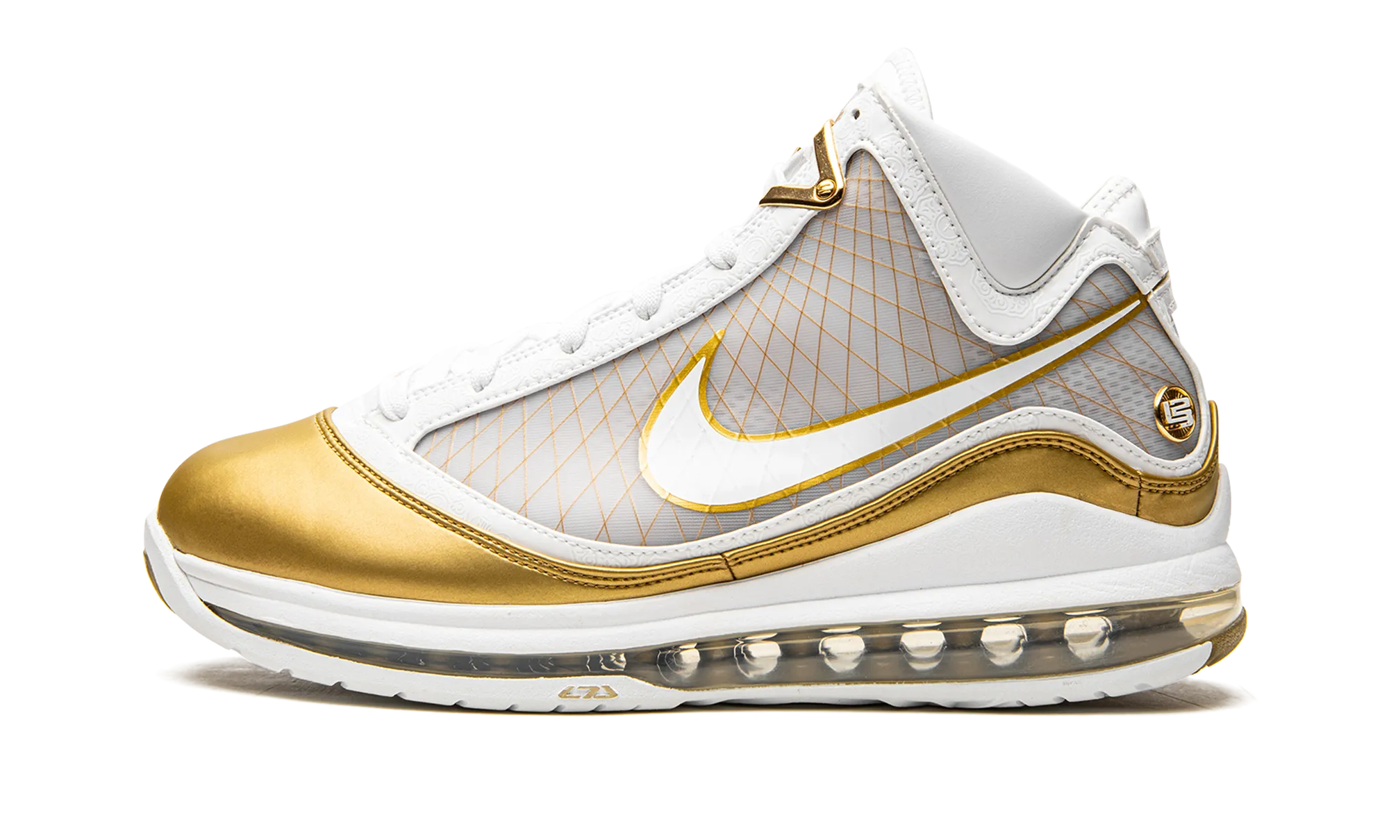 Lateral Stabilization Wings Multi Directional Grooves Lebron 7 Retro QS "China Moon"