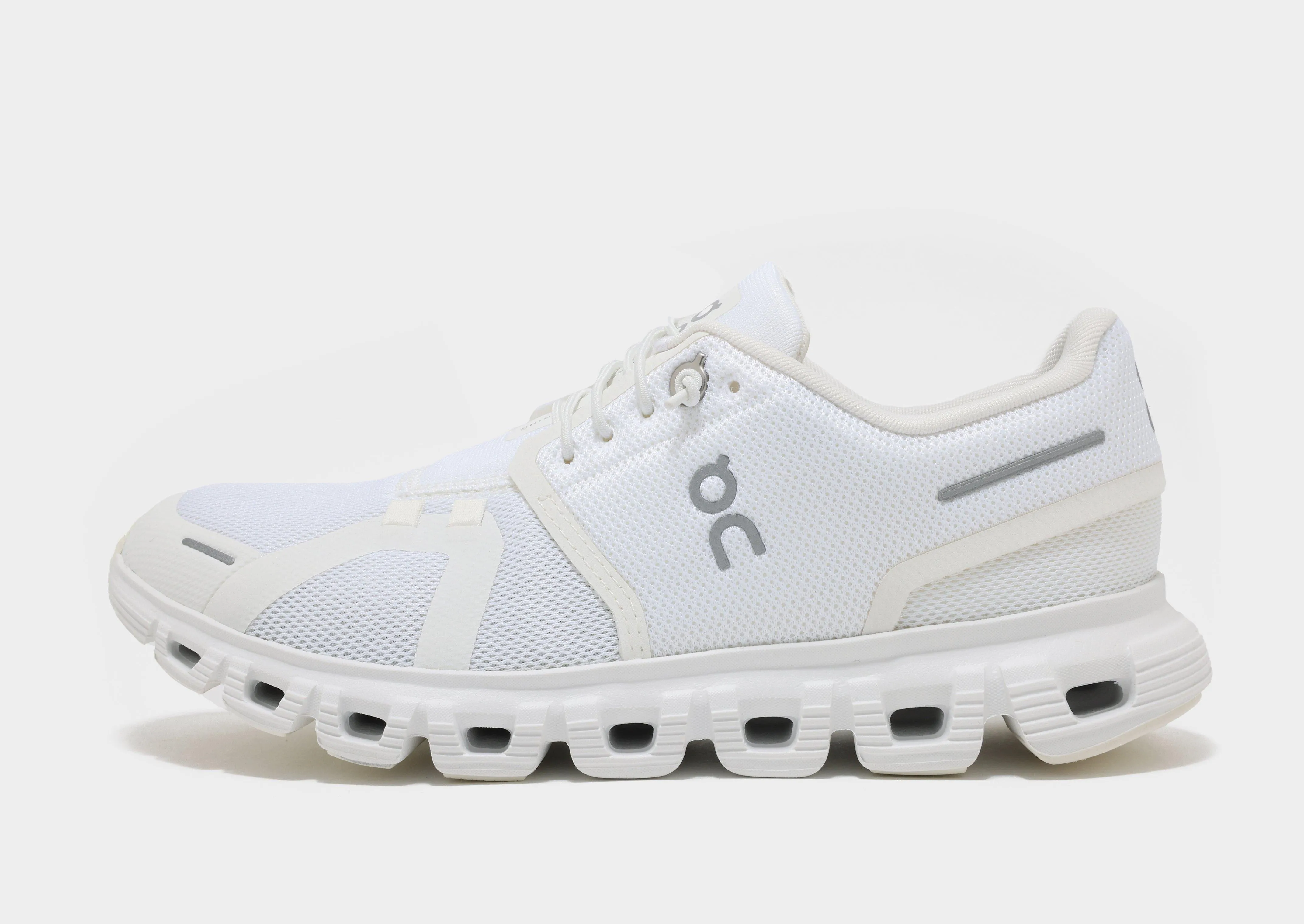 Cloud 6 Women's Weekend Wear