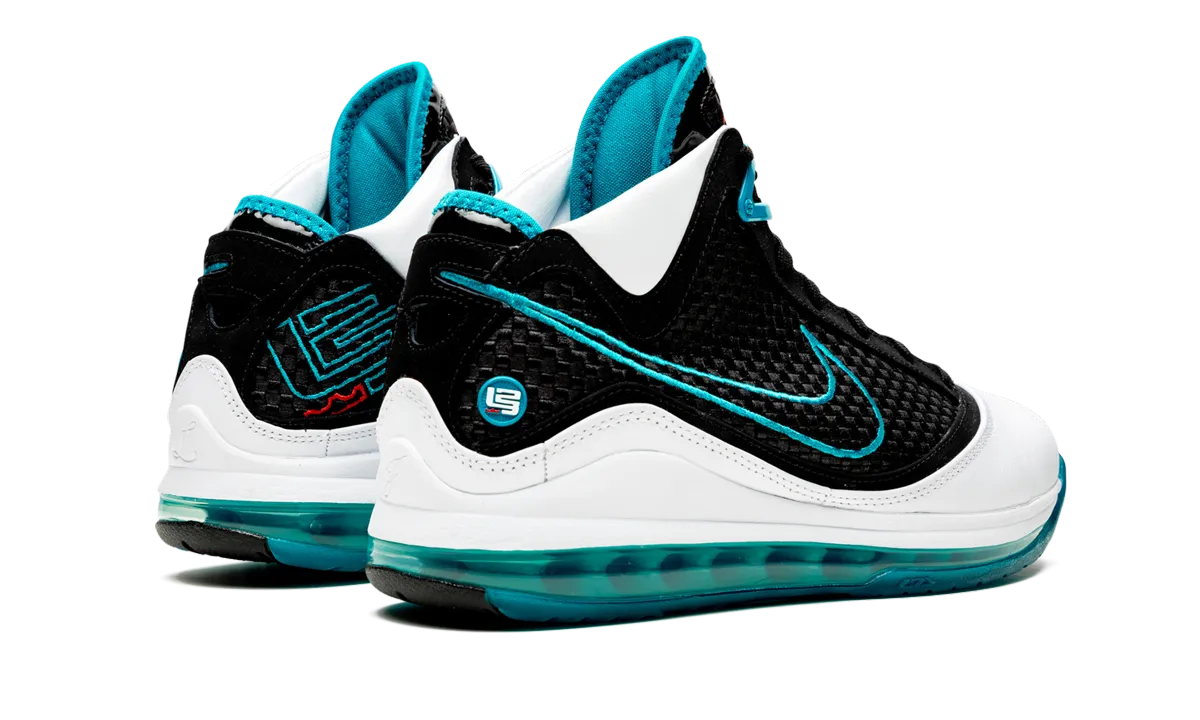 Lebron 7 QS "Red Carpet" Quick Flex Shoes Compression Cushioning