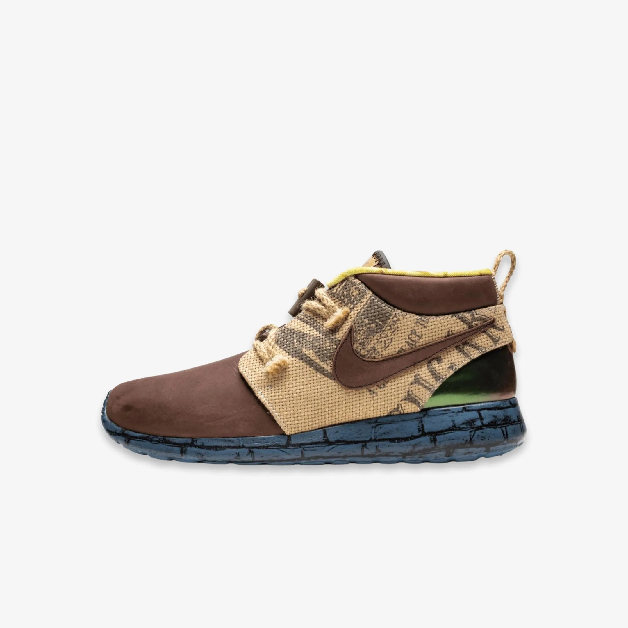 color - red CarbonRubberOutsole (Men's) Nike Roshe Run x The Boxtrolls 'Trollstrikes' (2014) 748863-200