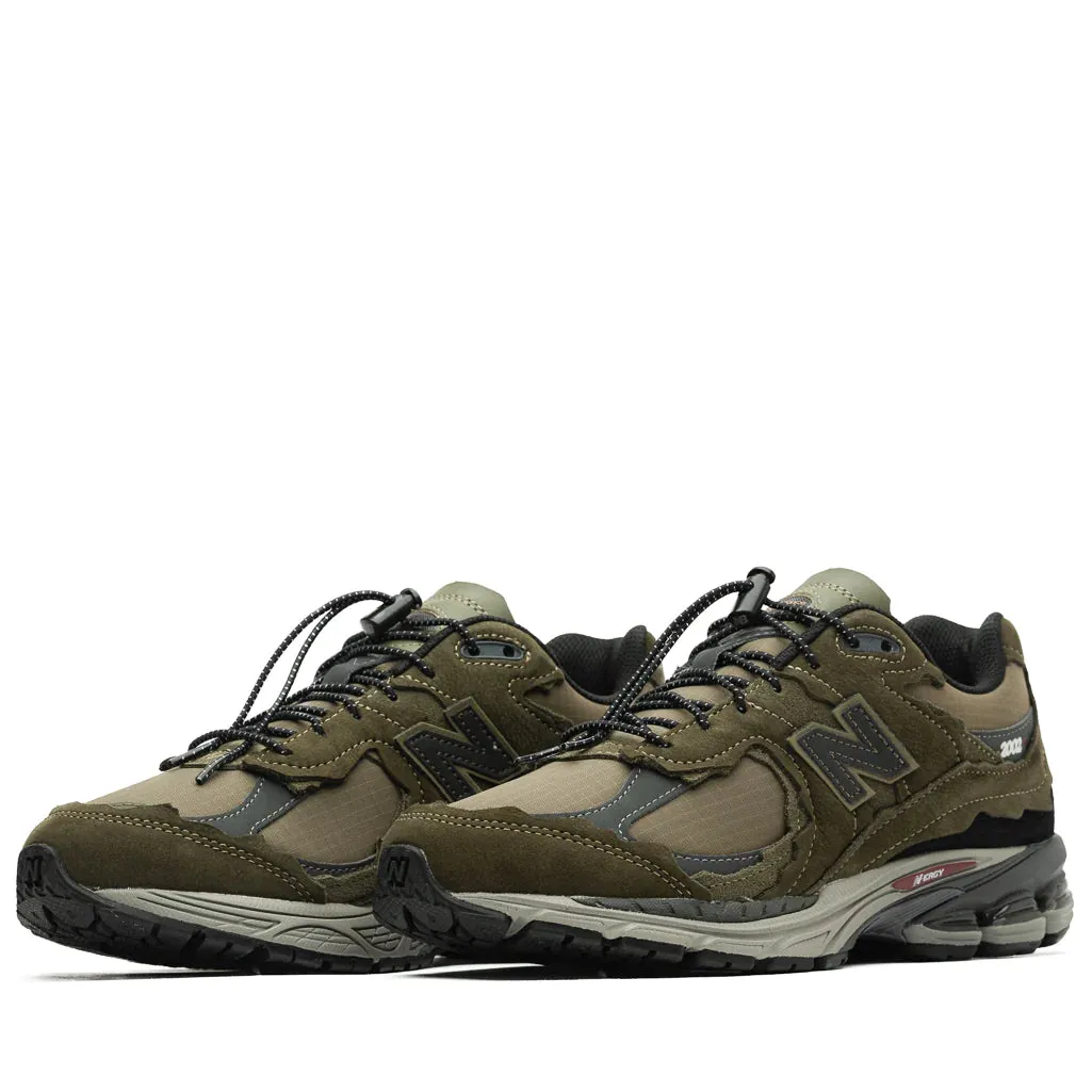 Elite Cushioning Reinforced toe New Balance 2002R "Protection Pack - Dark Moss"