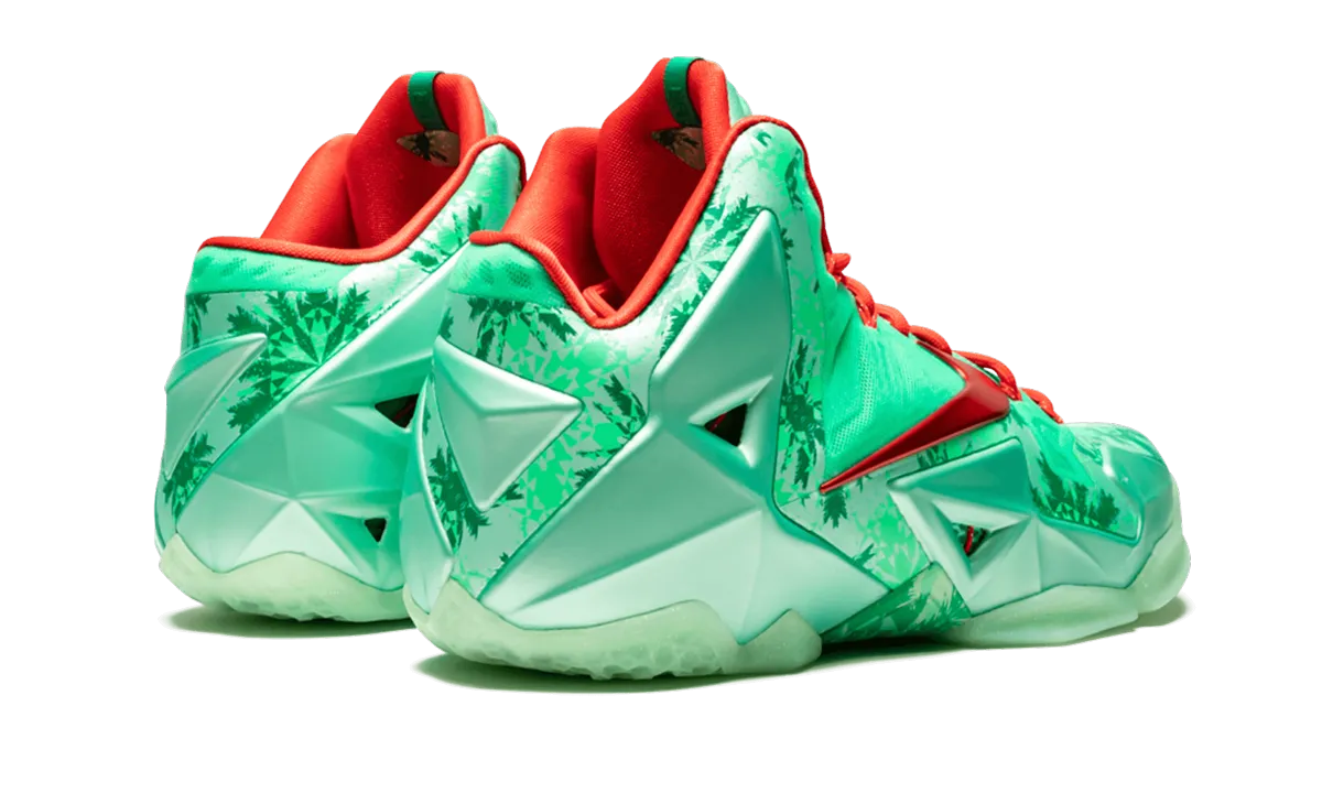 Lebron 11 "Christmas" TPU Outsole All Day Comfort Technology