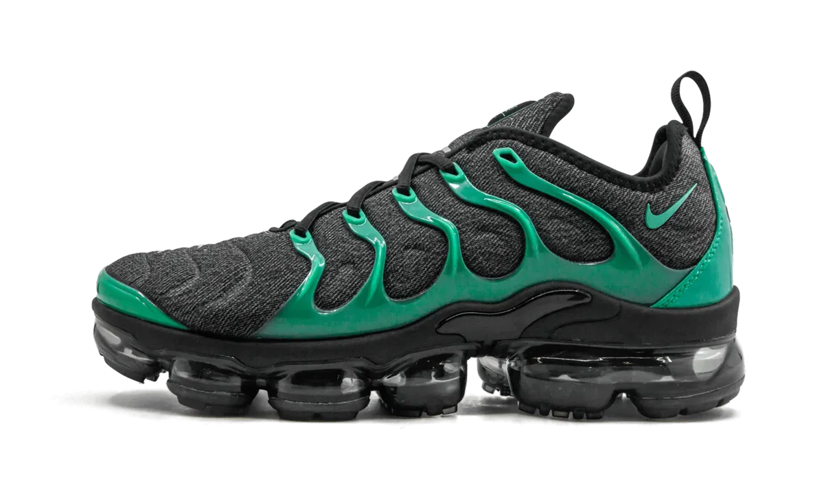 Lightweight Upper running in a famous bridge area shoes Air Vapormax Plus