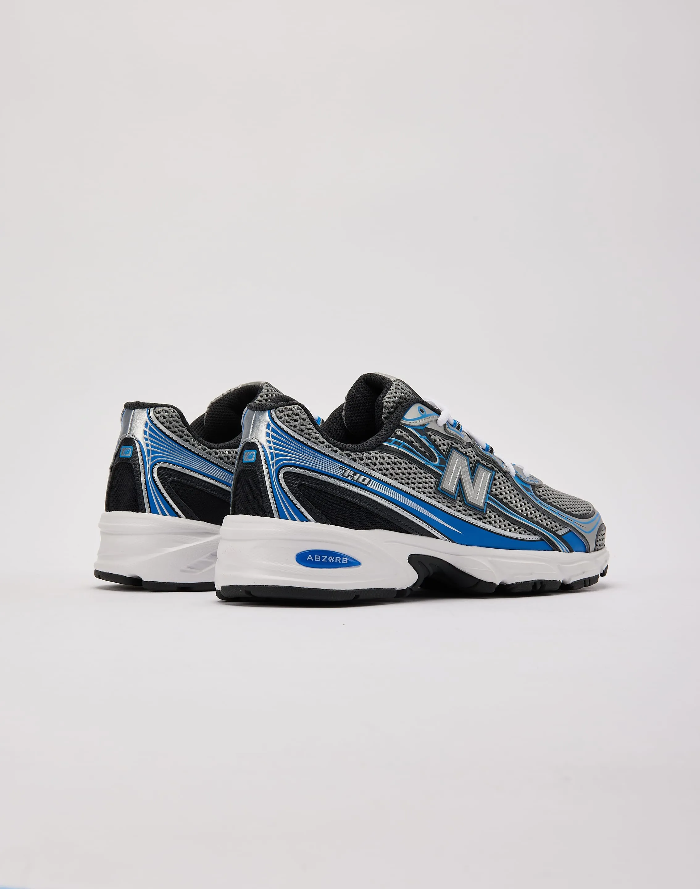 New Balance 740 School Style
