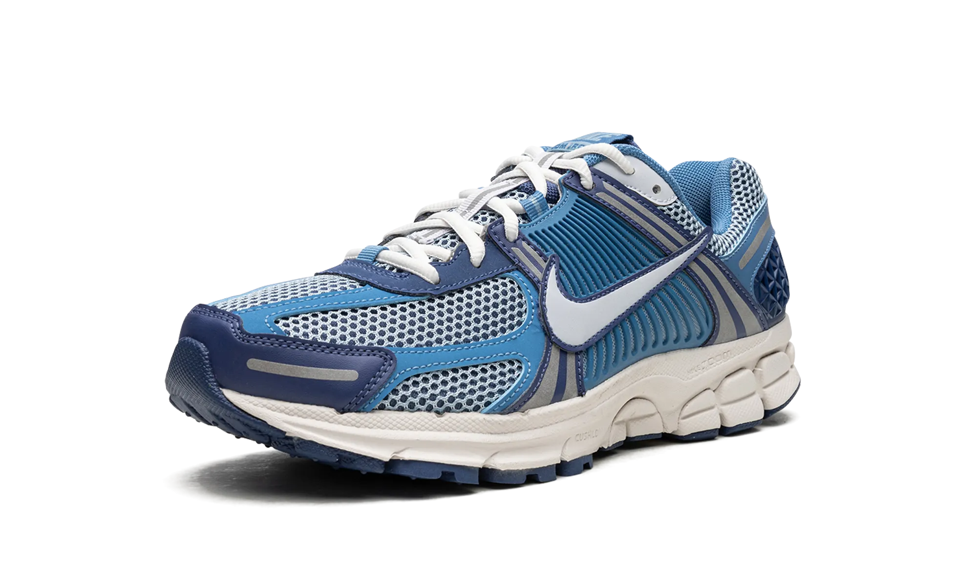 Adaptable to different running styles lightweight - design shoes Zoom Vomero 5 "Worn Blue"