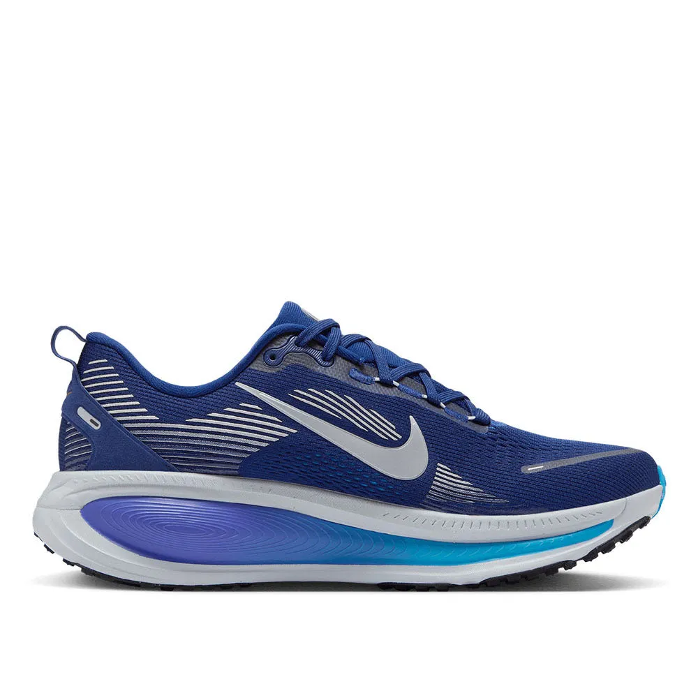Nike Men's Vomero 18 Running Shoes construction