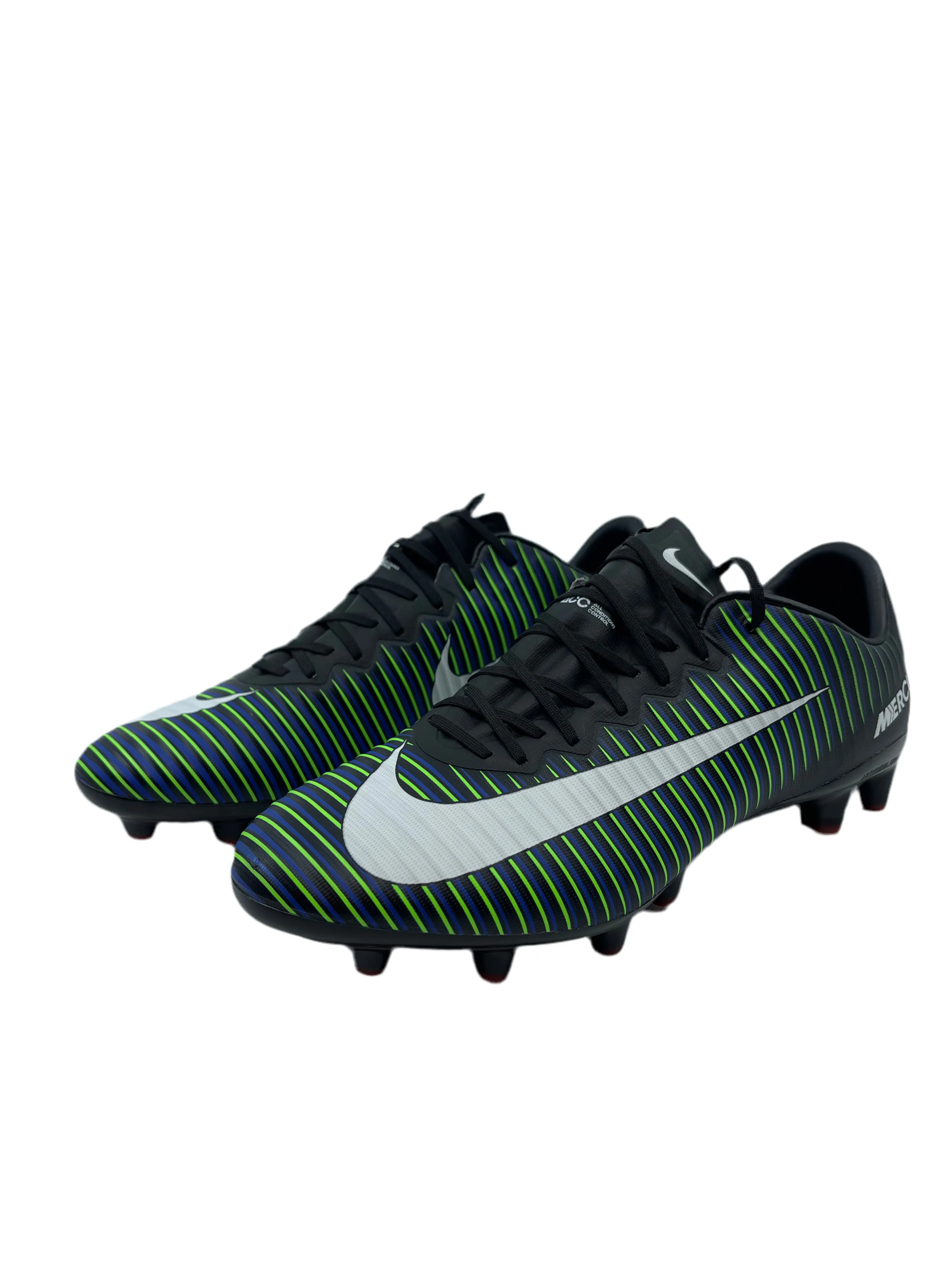 Nike Mercurial Vapor XI - Size 40 Enhanced grip Responsive Frame