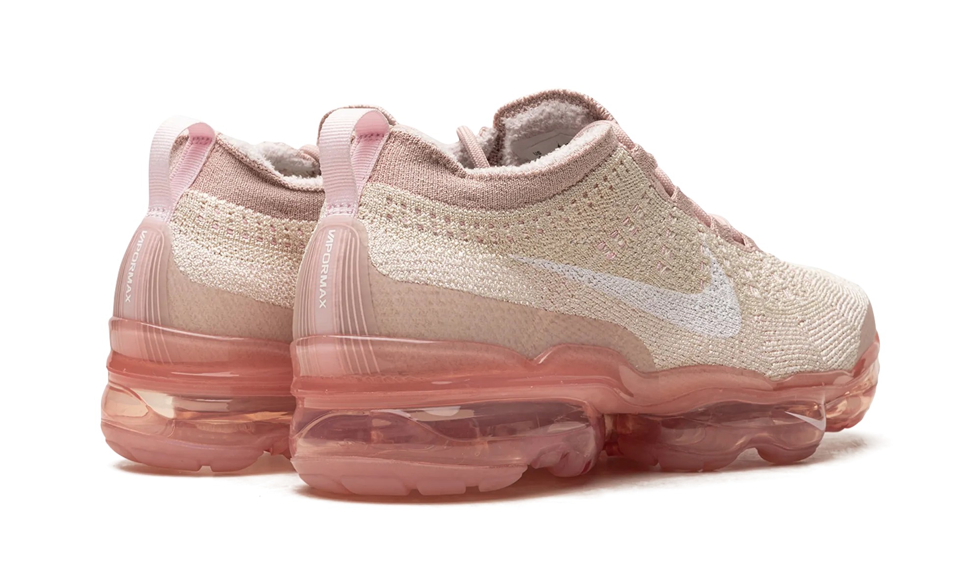 AIR VAPORMAX 2023 FLYKNIT WMNS "Oatmeal Pearl Pink" barefoot running simulation running on a grass track shoes
