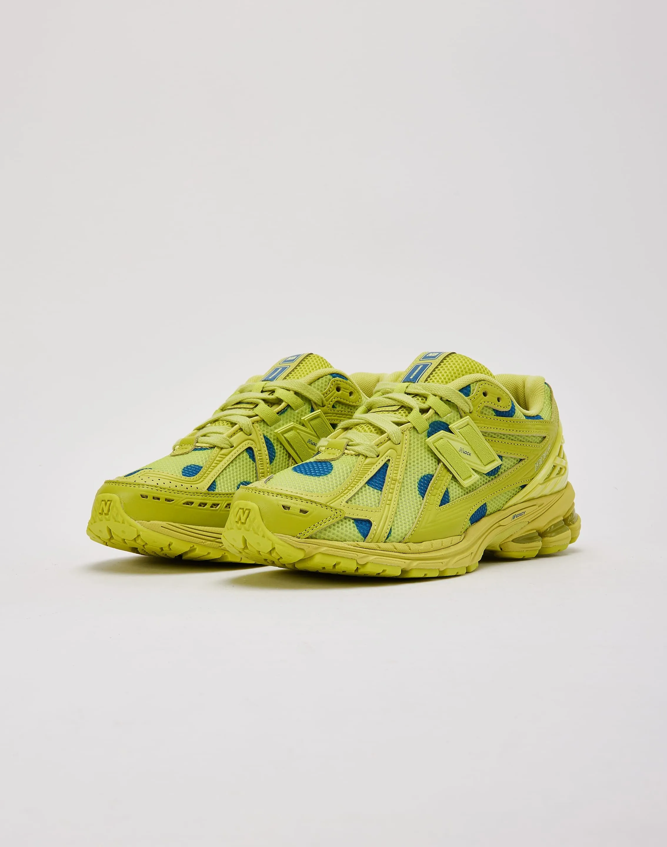 Dust Free New Balance 1906R