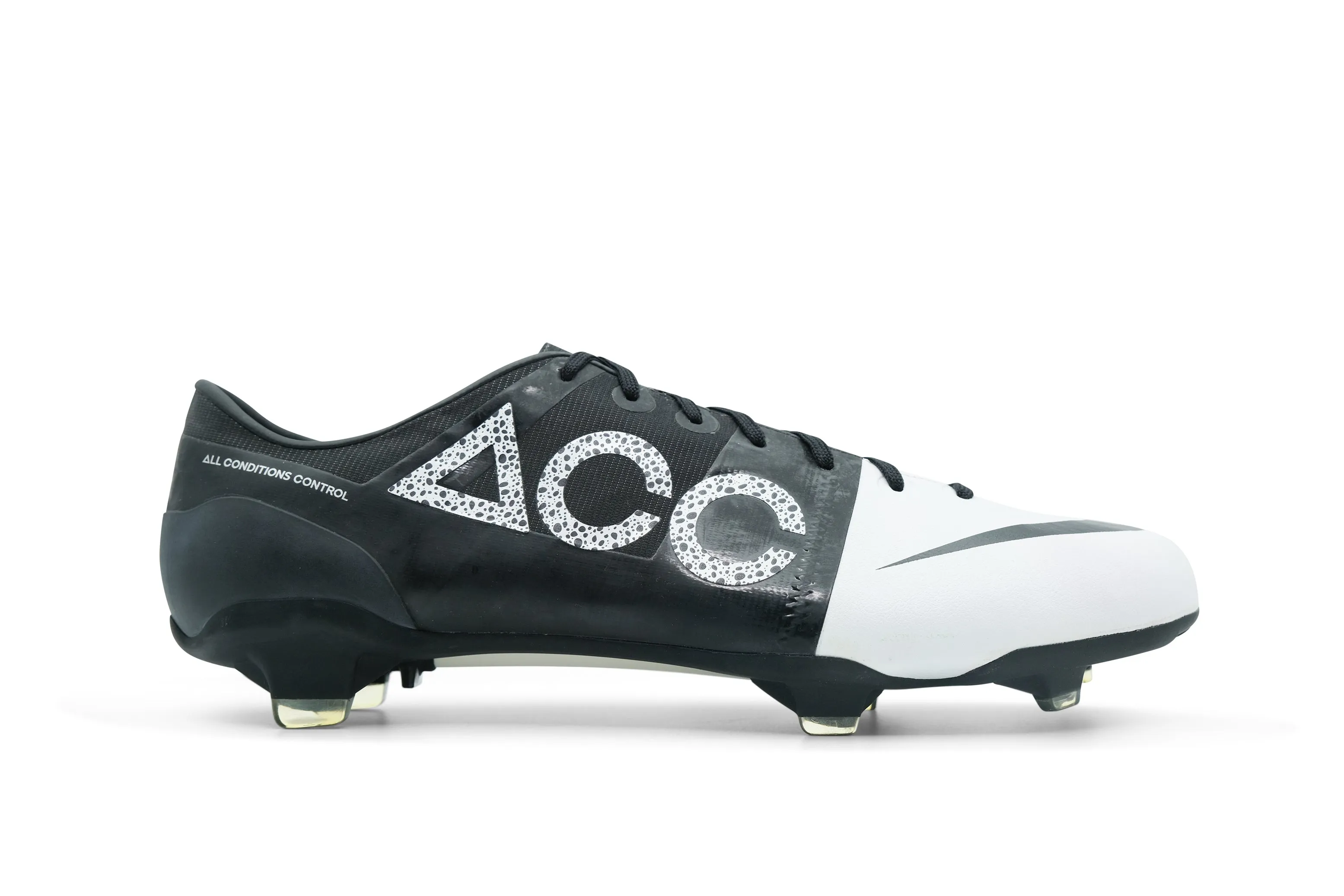 Nike GS Concept II ACC FG Dynamic Step