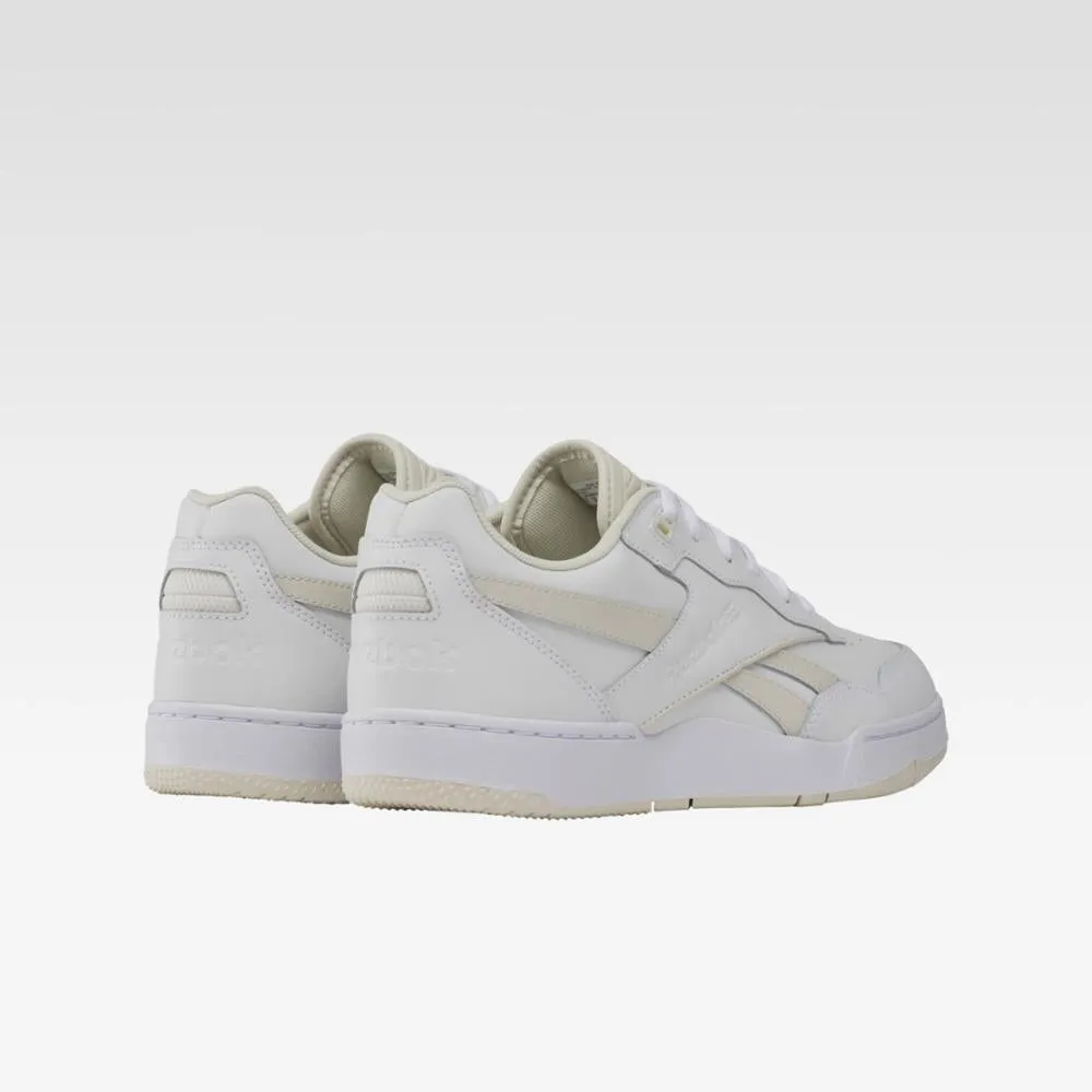 Reebok Footwear Men BB 4000 II Basketball Shoes WHITE/CHALK/BON Moon Walk
