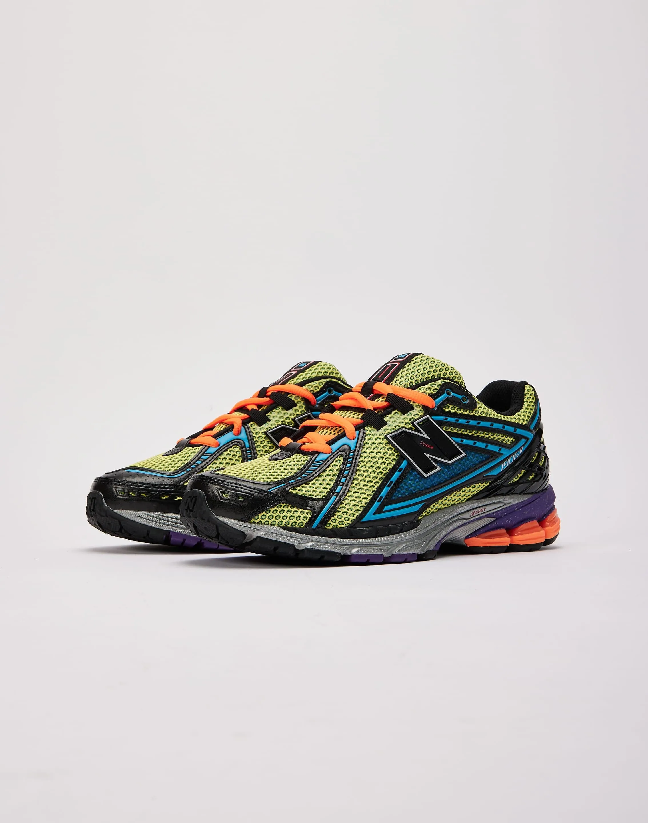 Early Jog New Balance 1906R 'Starry Nights'