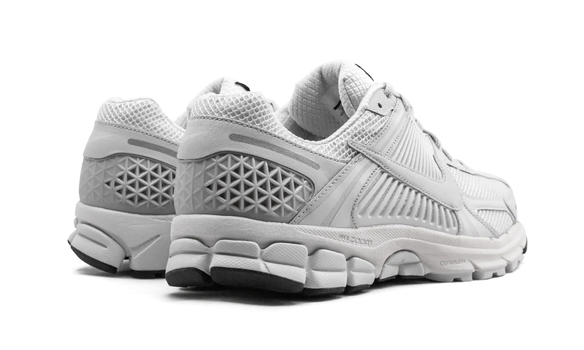 wide - fit shoes Zoom Vomero 5 Sp "Vast Grey"