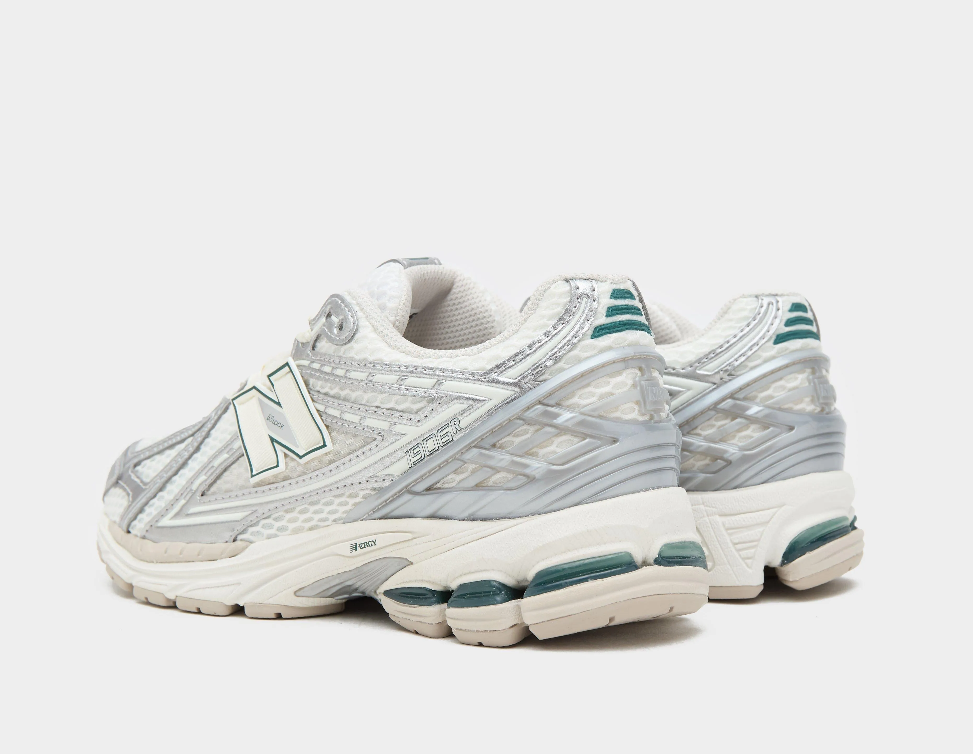 1906R Adaptive Technology Comfort Midsole