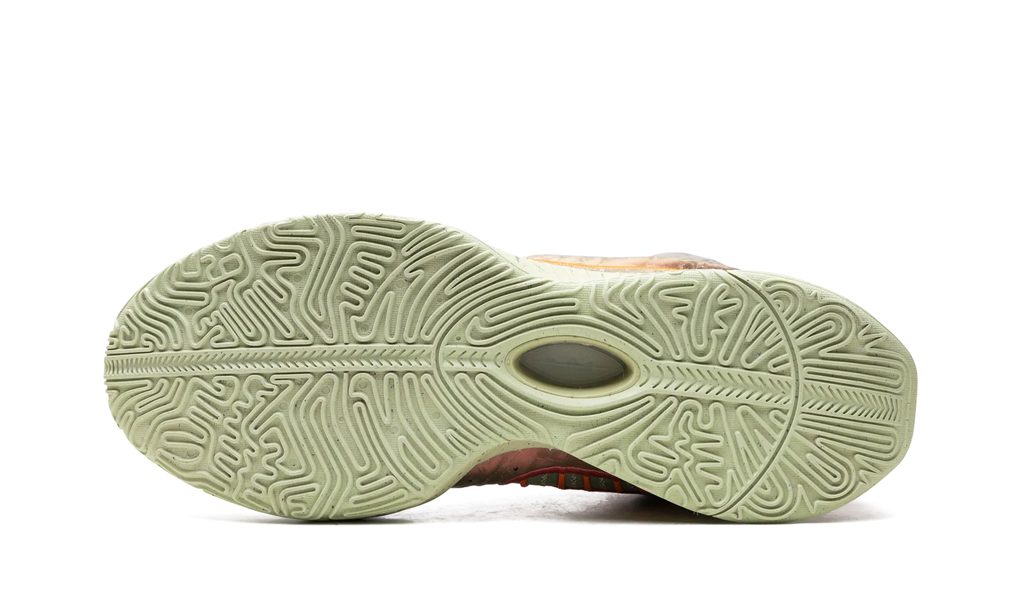 LeBron 21 "Queen Conch" Dual Density Foam Layer
