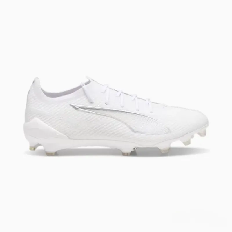 Tapered Fit Off Field Puma Ultra 5 Ultimate Firm Ground Cleats