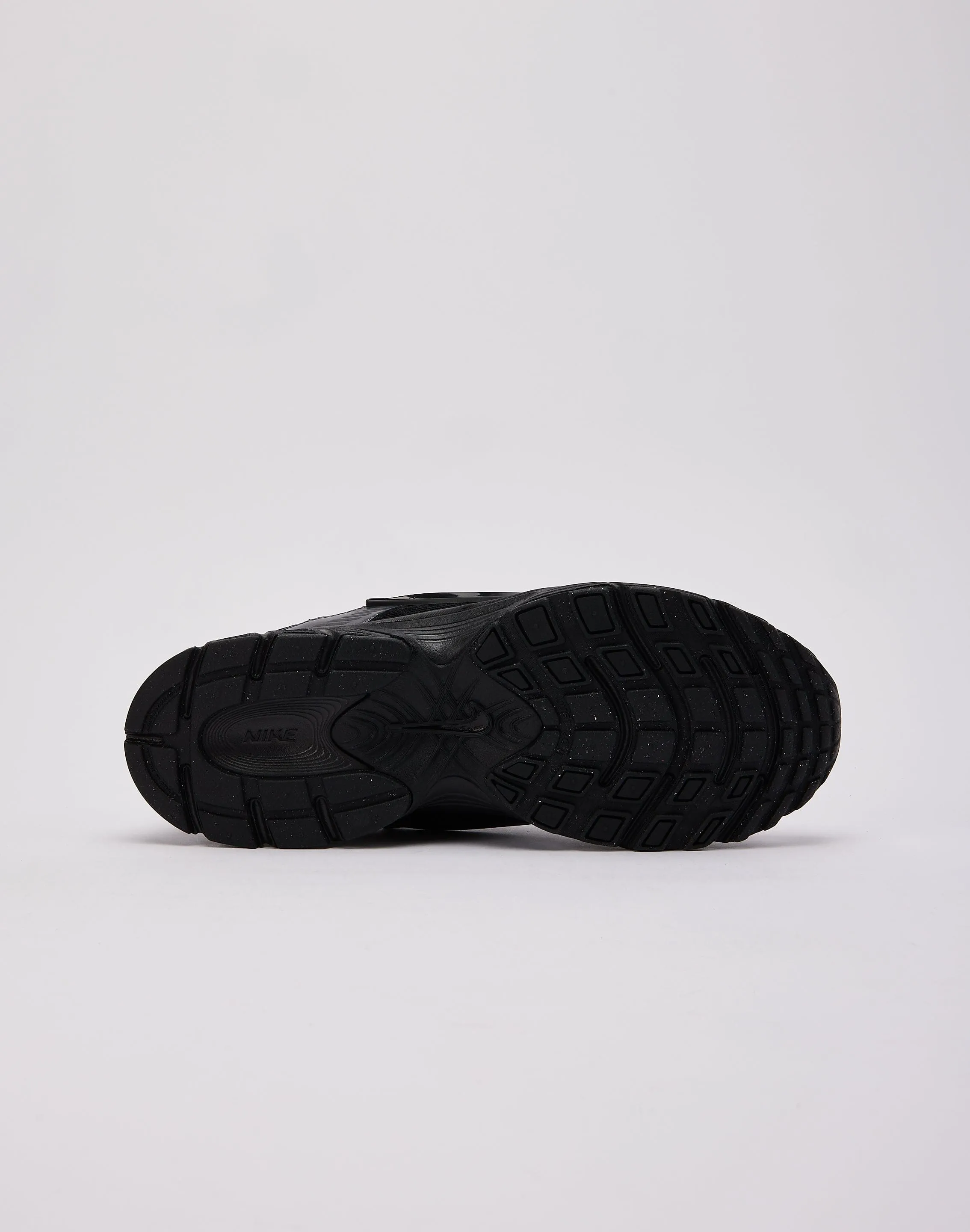Nike V5 RNR Flexible Sole