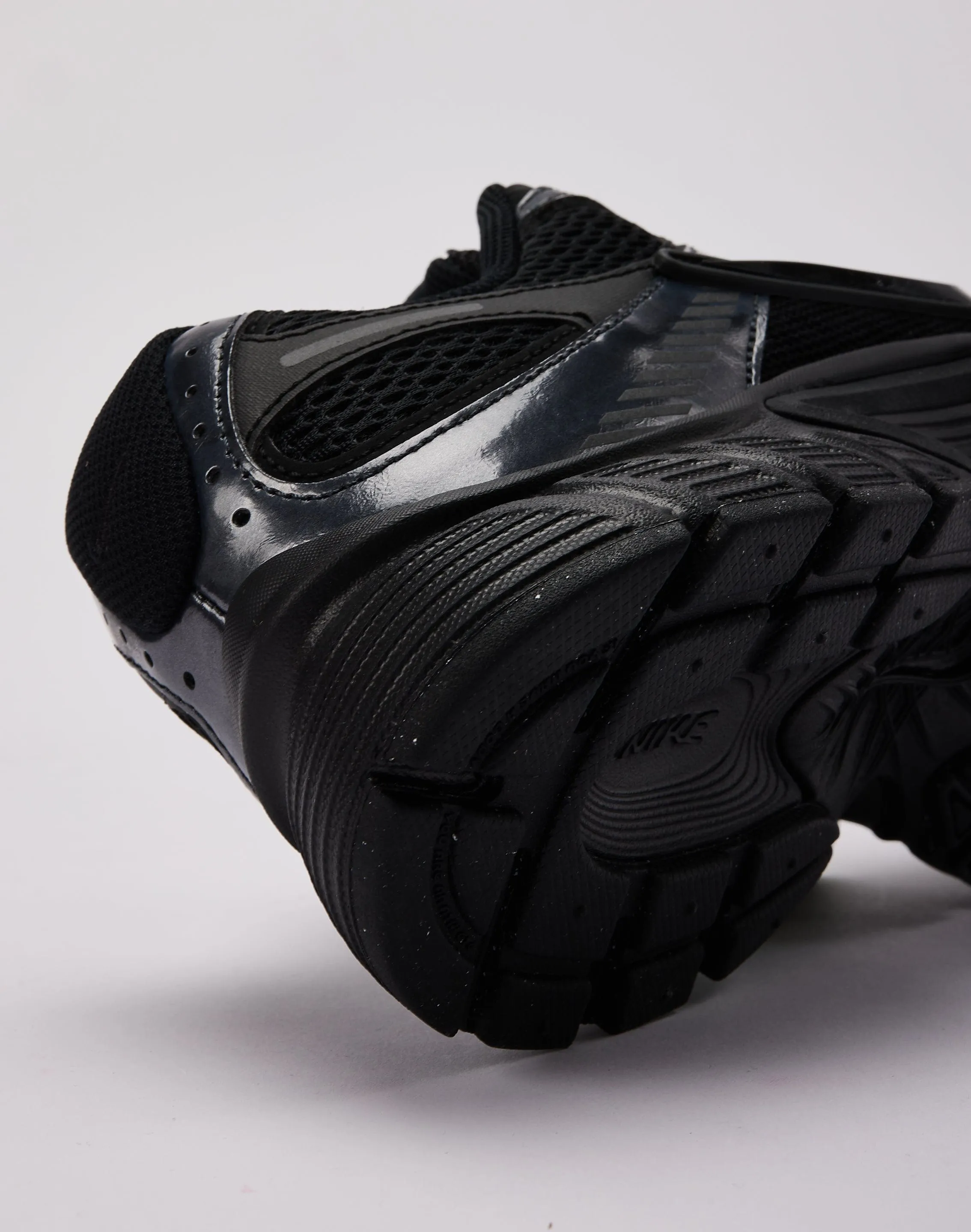 Nike V5 RNR Court Grip