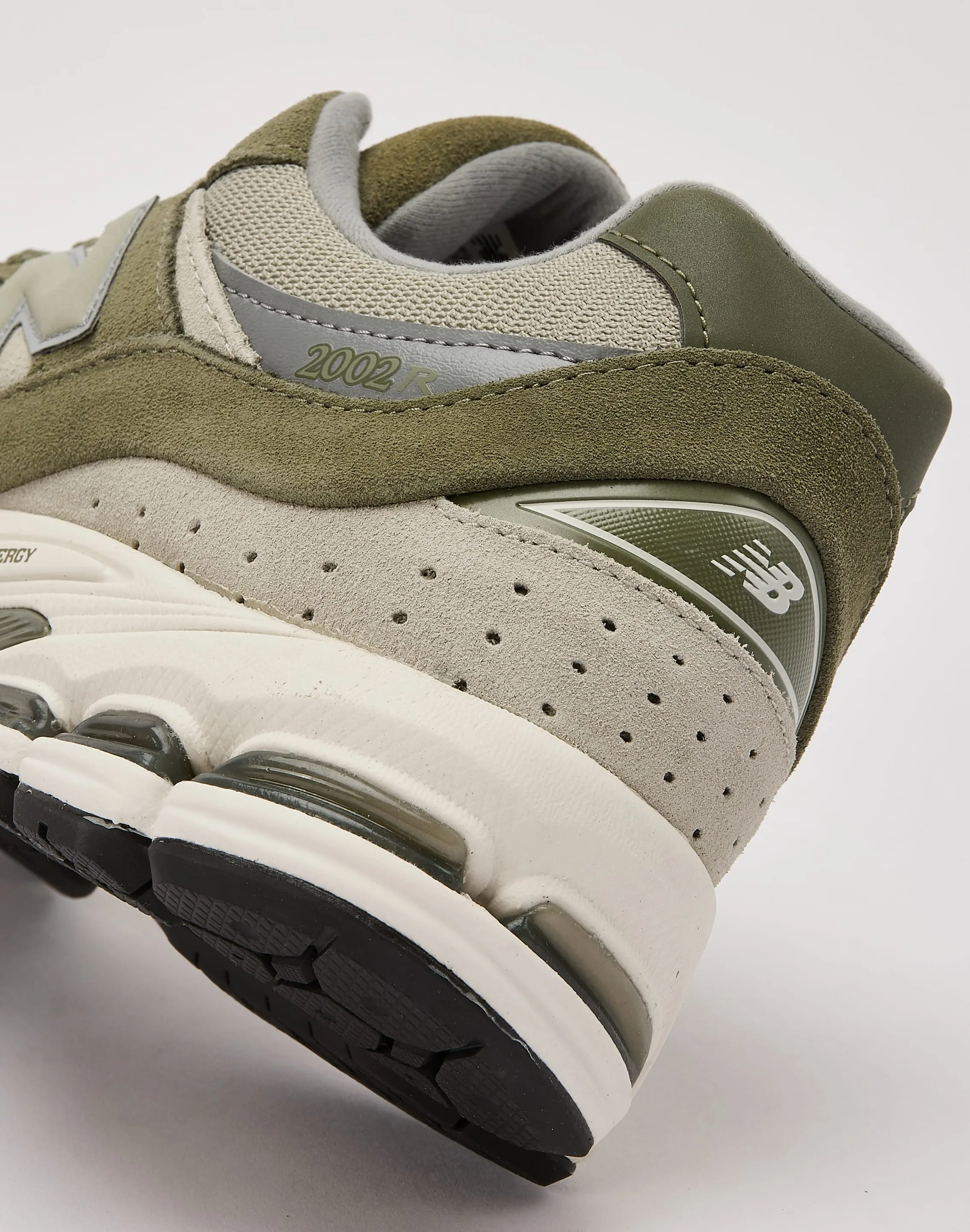 New Balance 2002R Desert Run