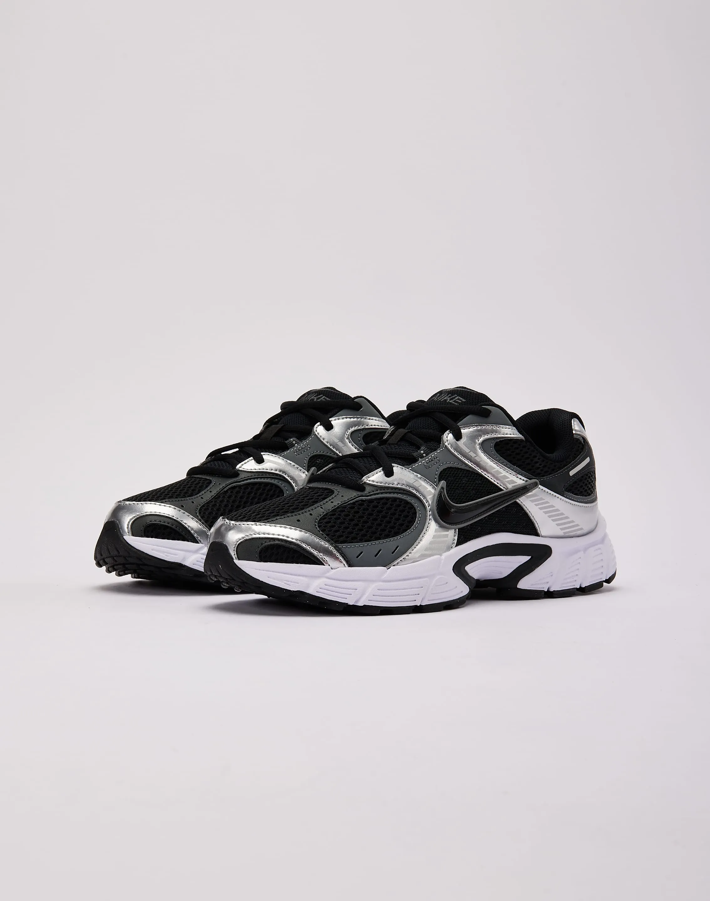 Mom Safe Hiking Nike V5 RNR