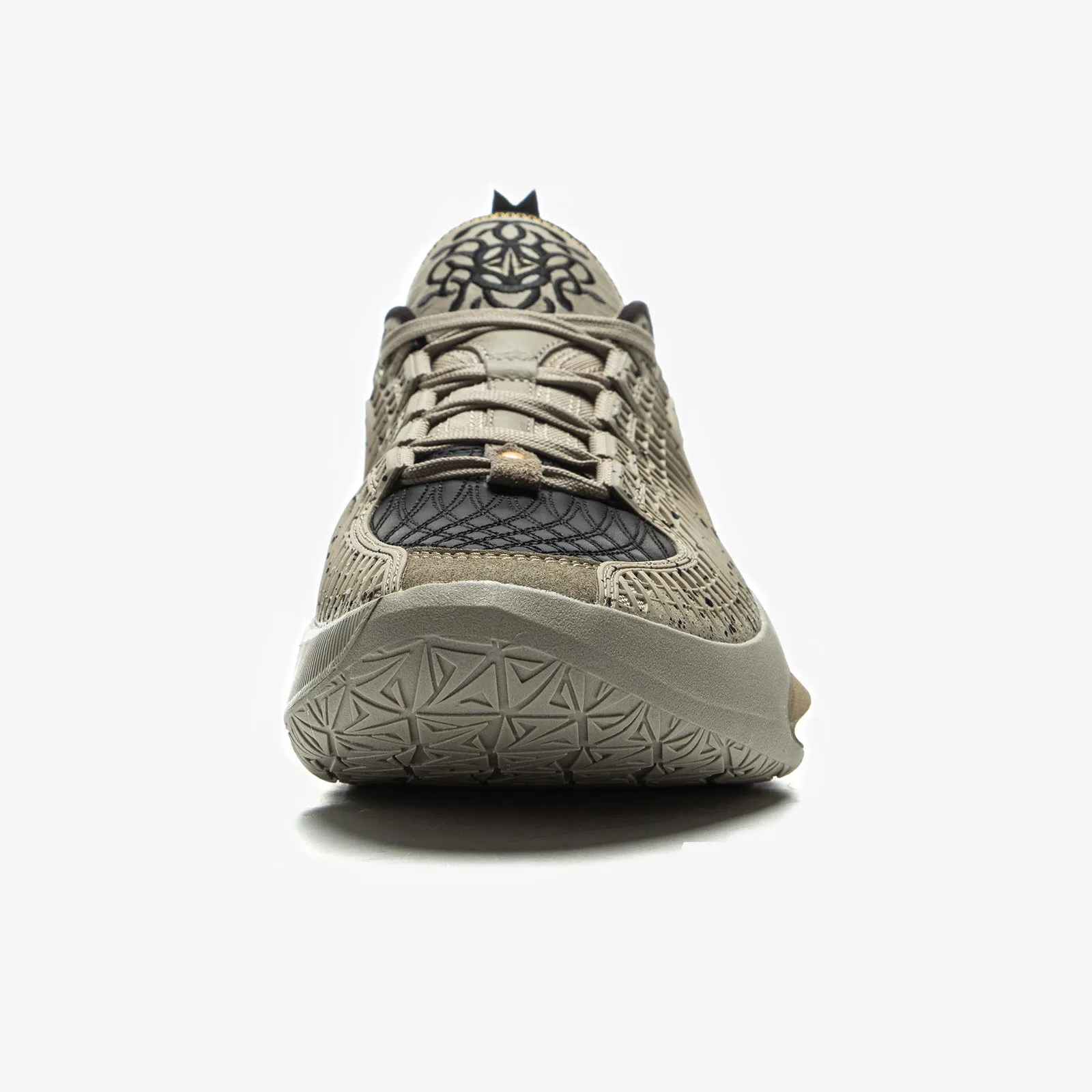 JB3 - 'Medusa' Enhanced Heel Lockdown On Court