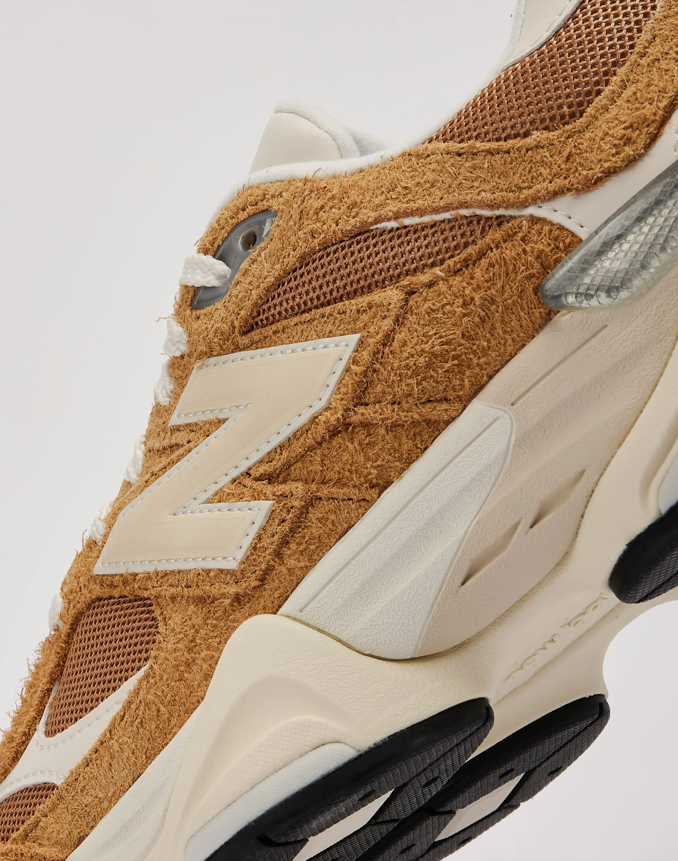 New Balance 9060 Beach Fun