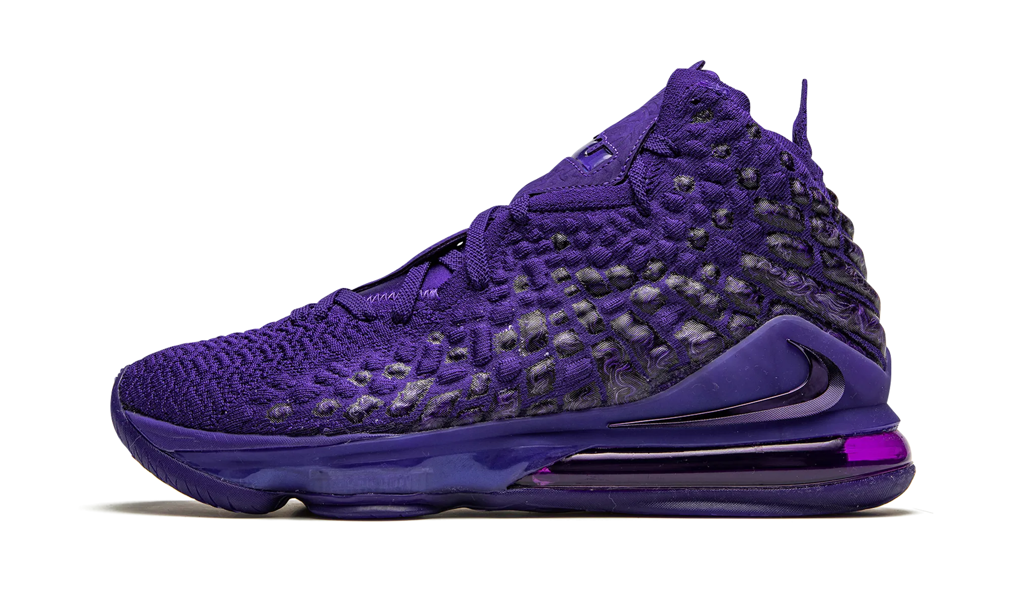 Lebron 17 "Bron 2K" Stain   Resistant Quick Dry Liner