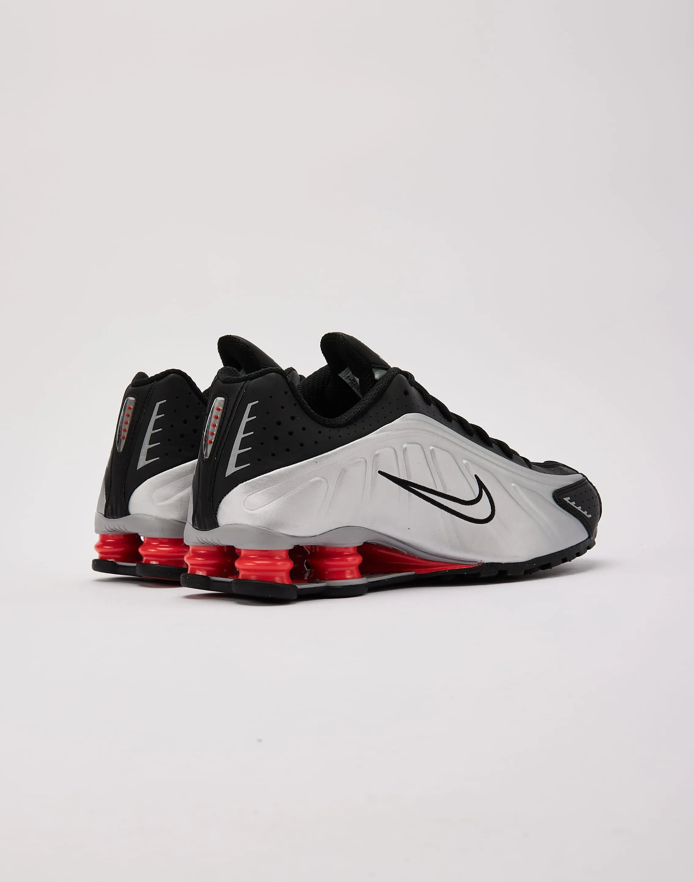 Nike  Shox R4 Star Edge Reinforced