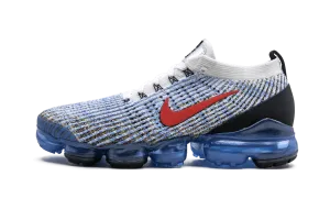 Air Vapormax Flyknit 3 Agile Motion running on a track shoes
