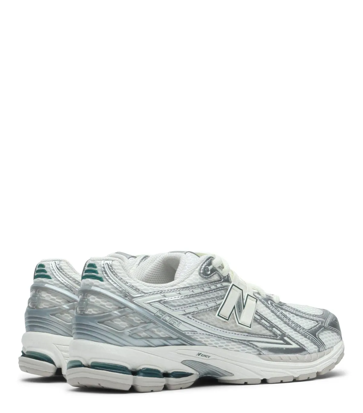 Lateral Stability New Balance 1906R Silver Metallic