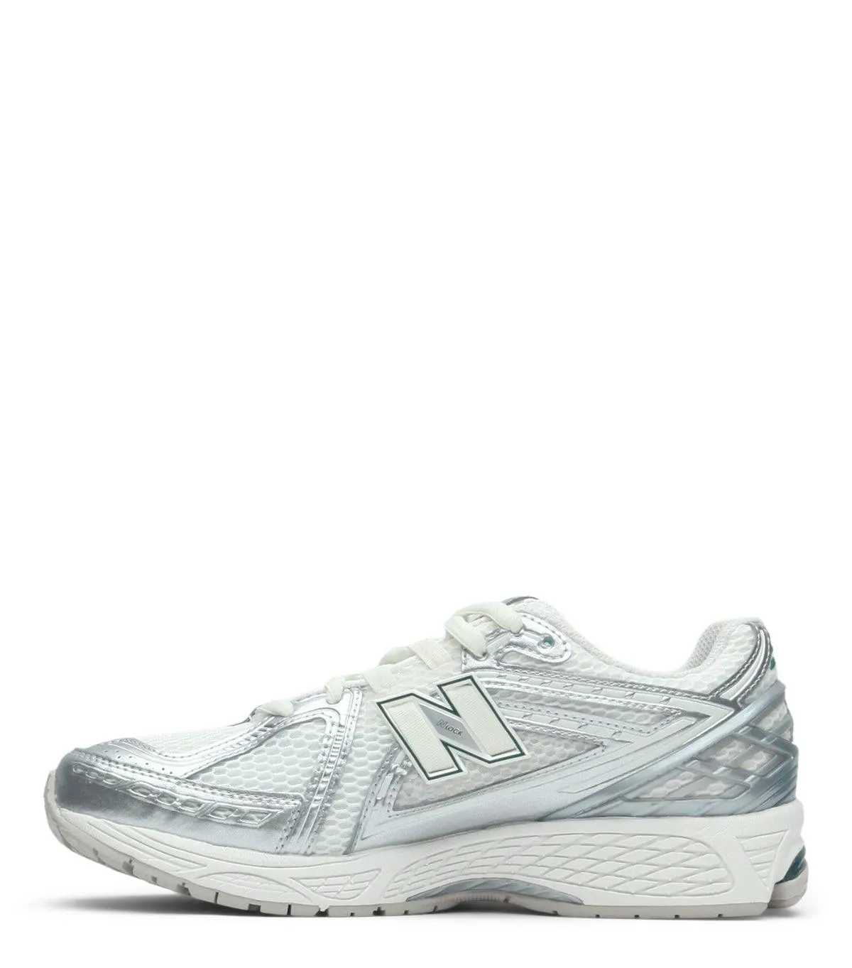 New Balance 1906R Silver Metallic Seamless construction