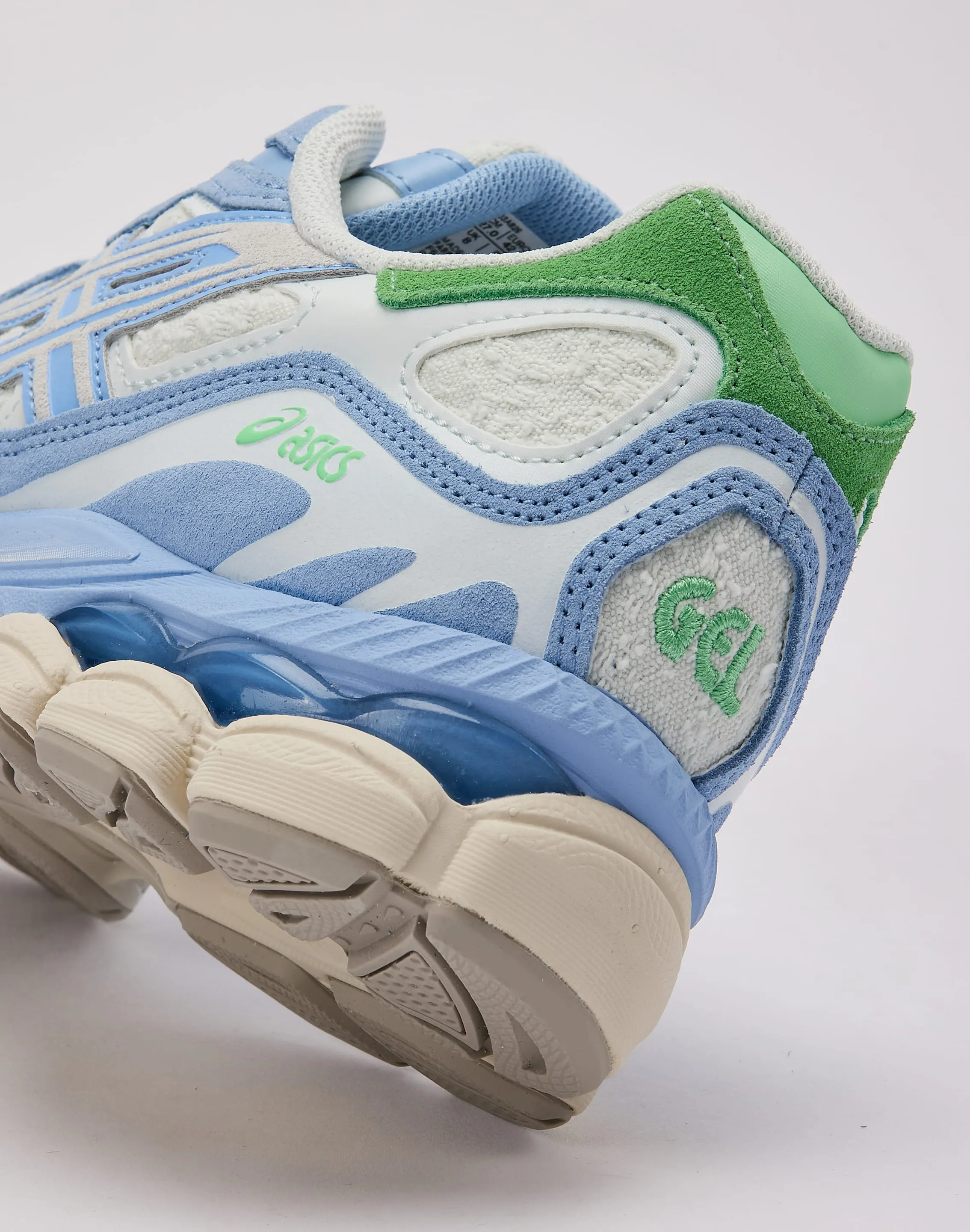 Cushioned Footbed Safe Land Asics GEL-NYC