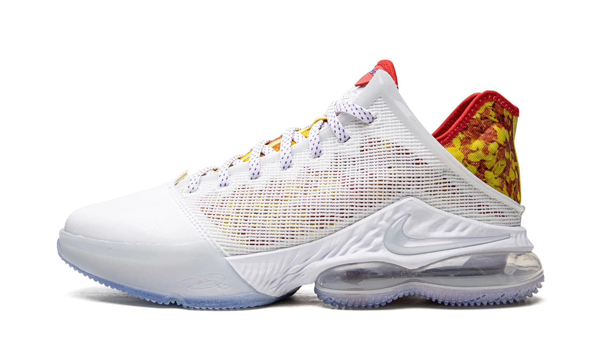 Sporty Look LeBron 19 Low "Magic Fruity Pebbles"