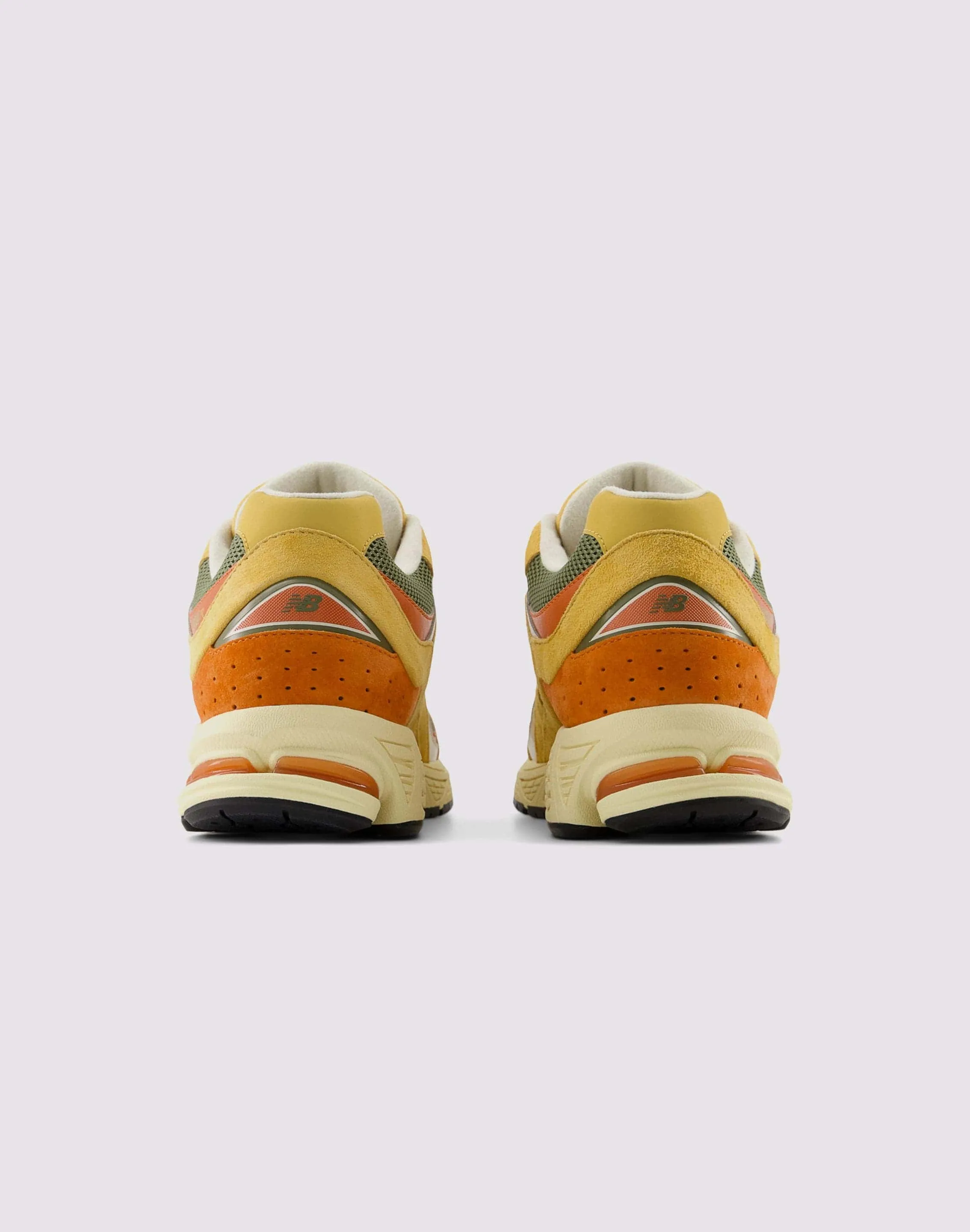 New Balance 2002R Wide fit Fast Run
