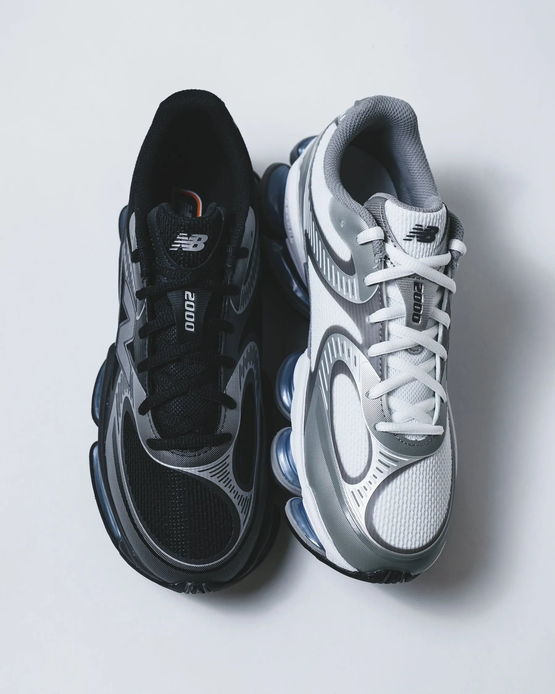 Style Driven New Balance Unisex Abzorb 2000 Black Dark Silver Metallic U2000EA