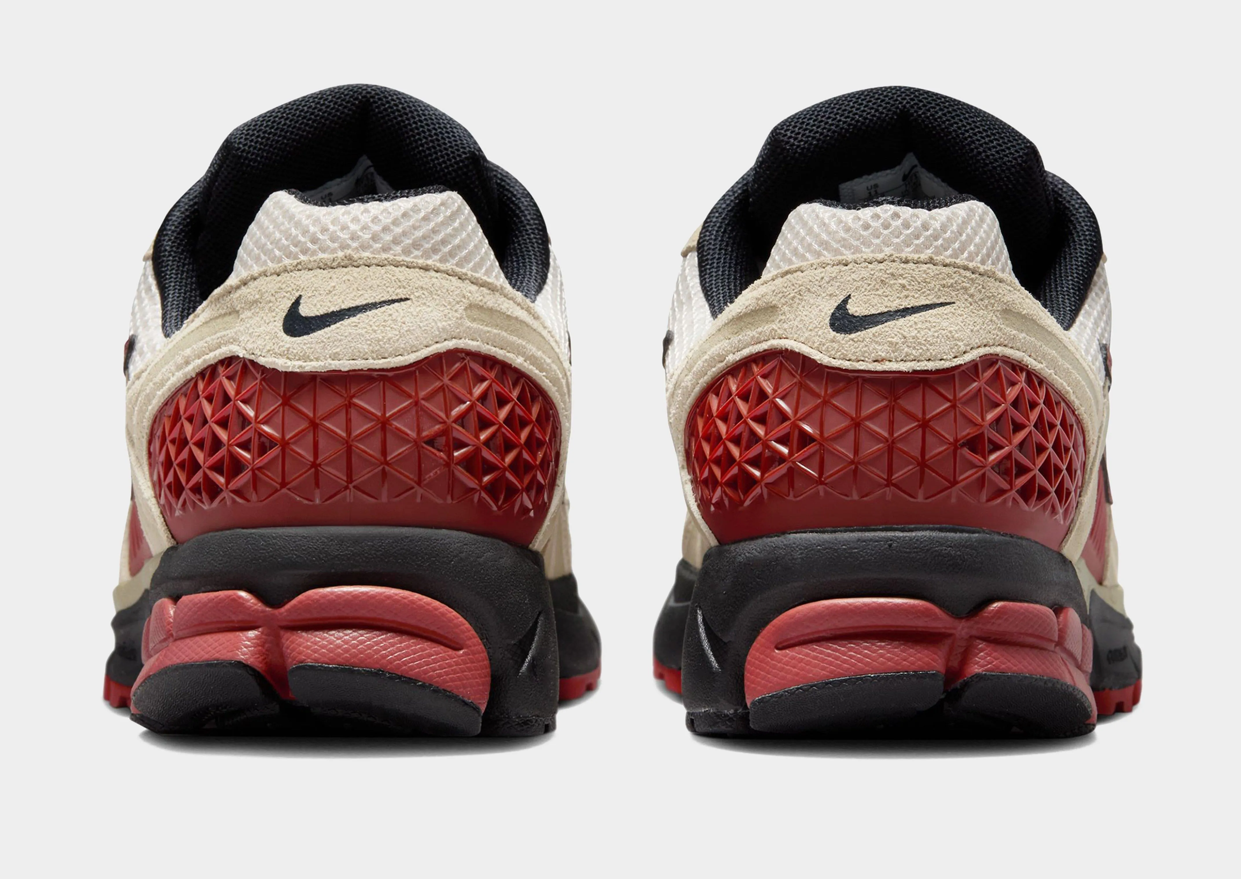 toe - strap shoes Zoom Vomero 5