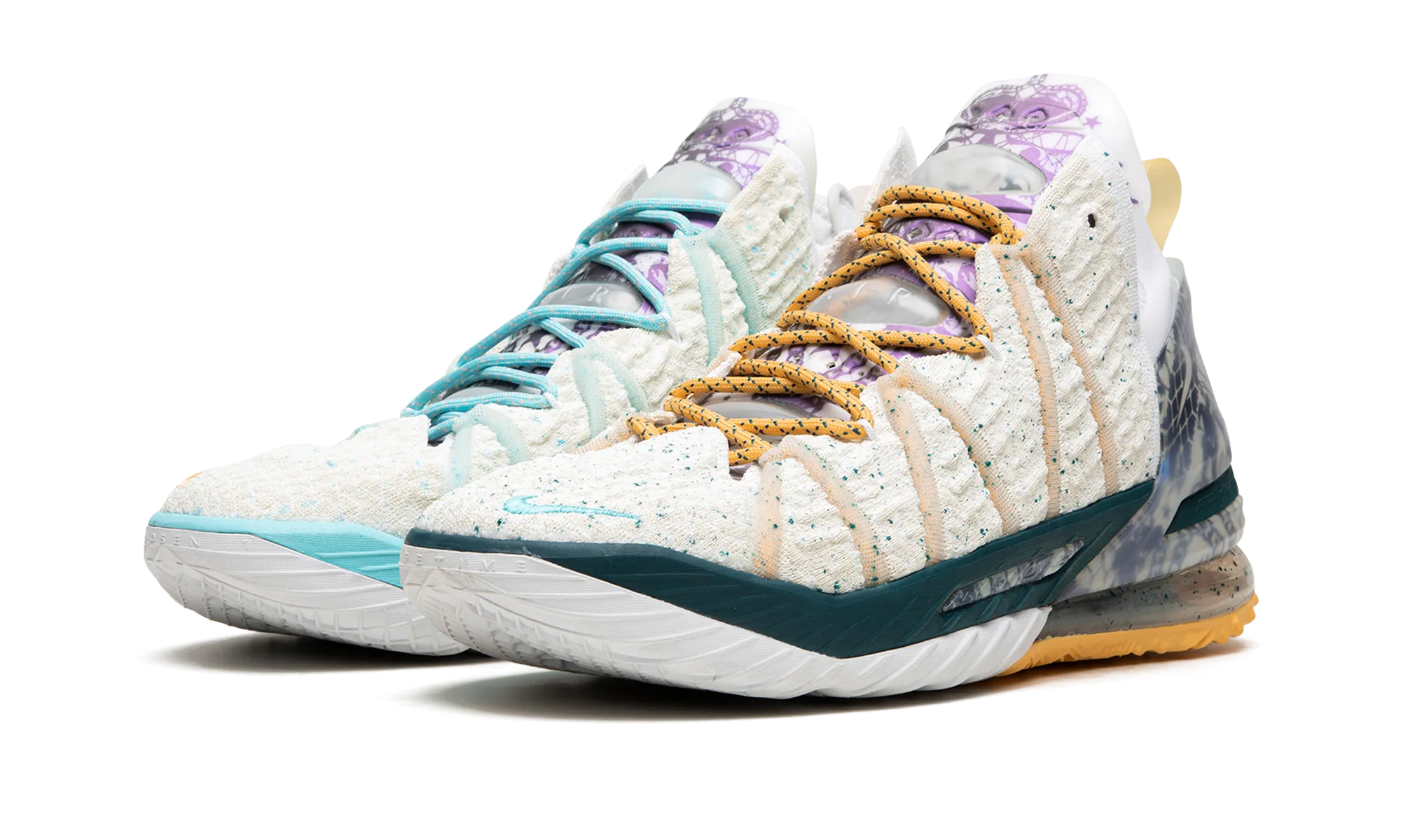 LeBron 18 "Reflections Flip" Convex Tread Configuration Smooth Sling