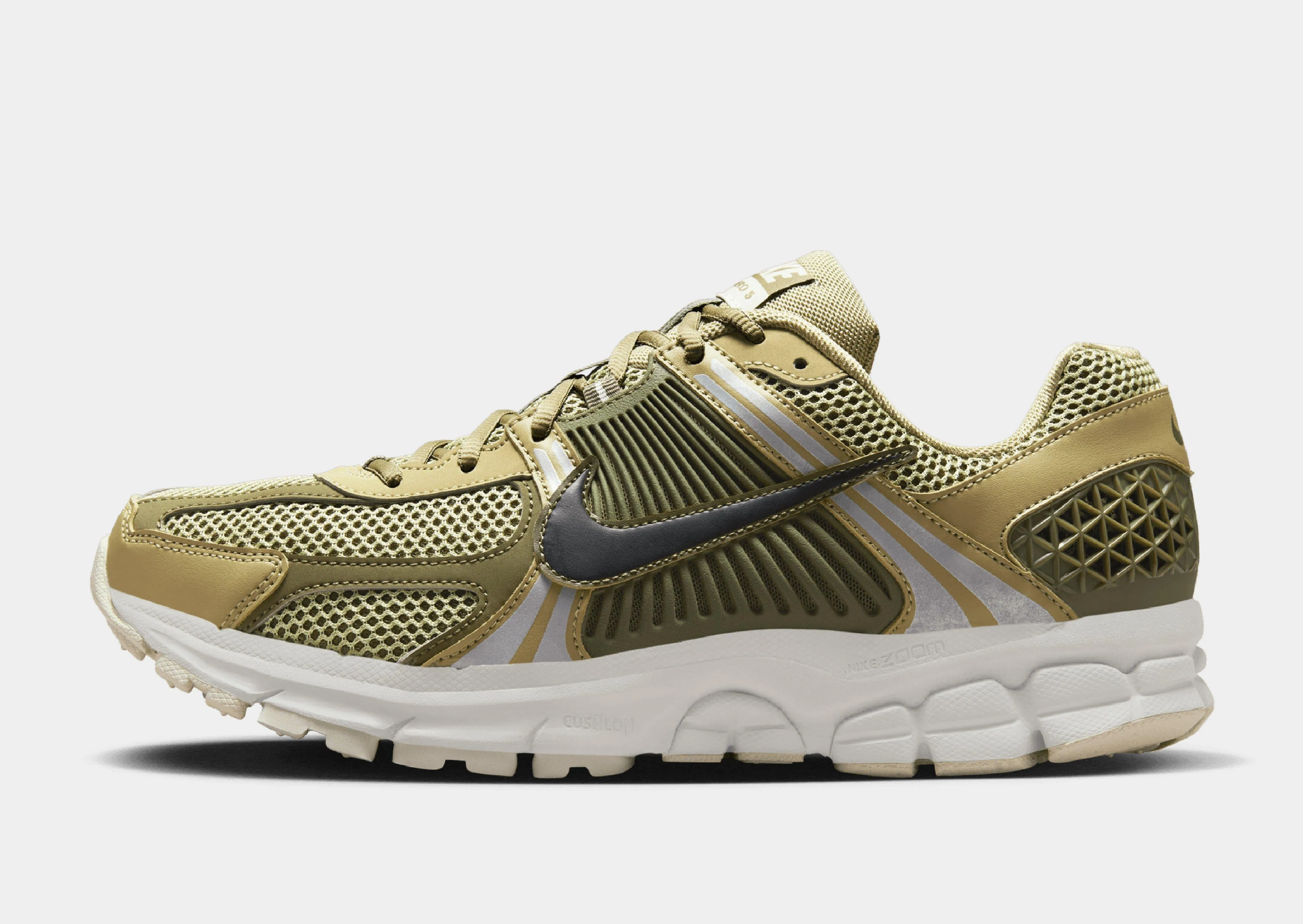 Zoom Vomero 5 ZipUp Mid Top