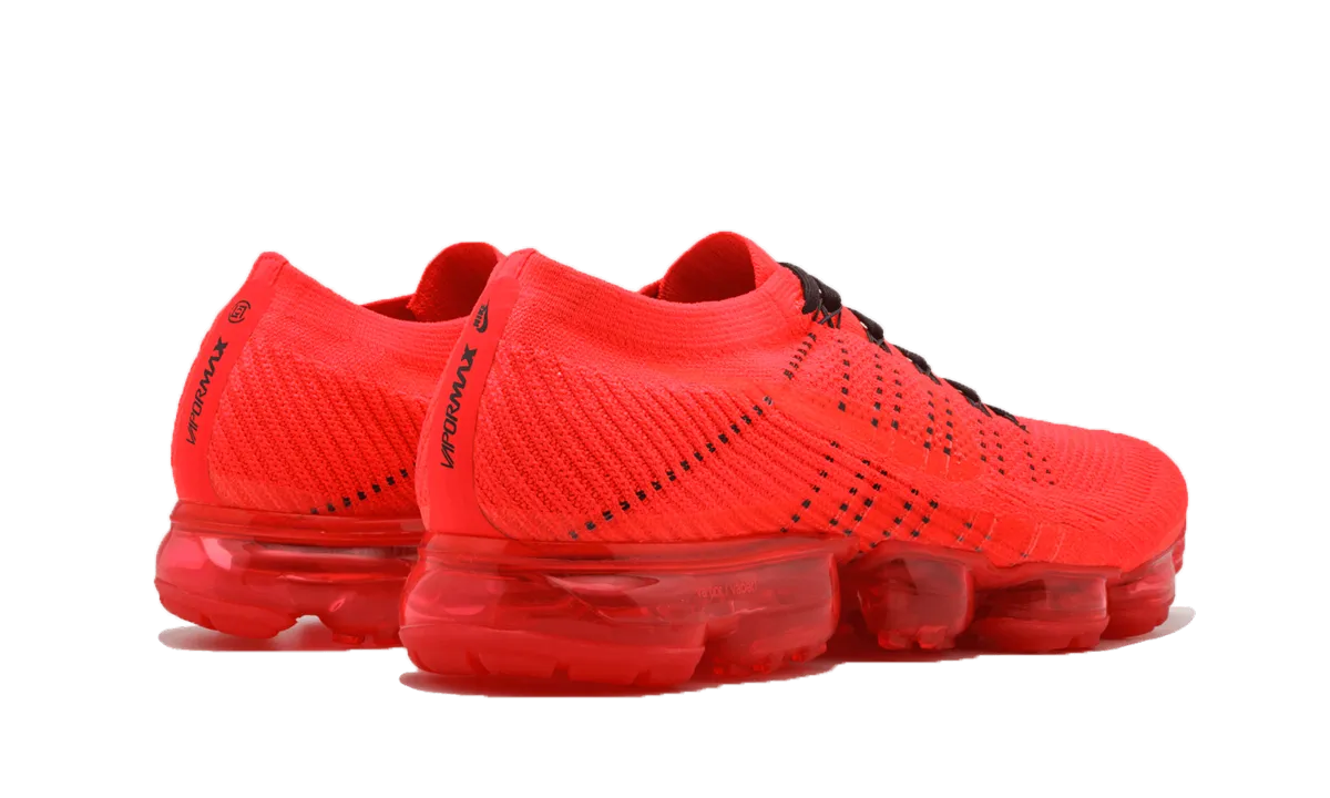 Activity - tracker - enabled Light On Feet Air Vapormax FK / CLOT "Red"